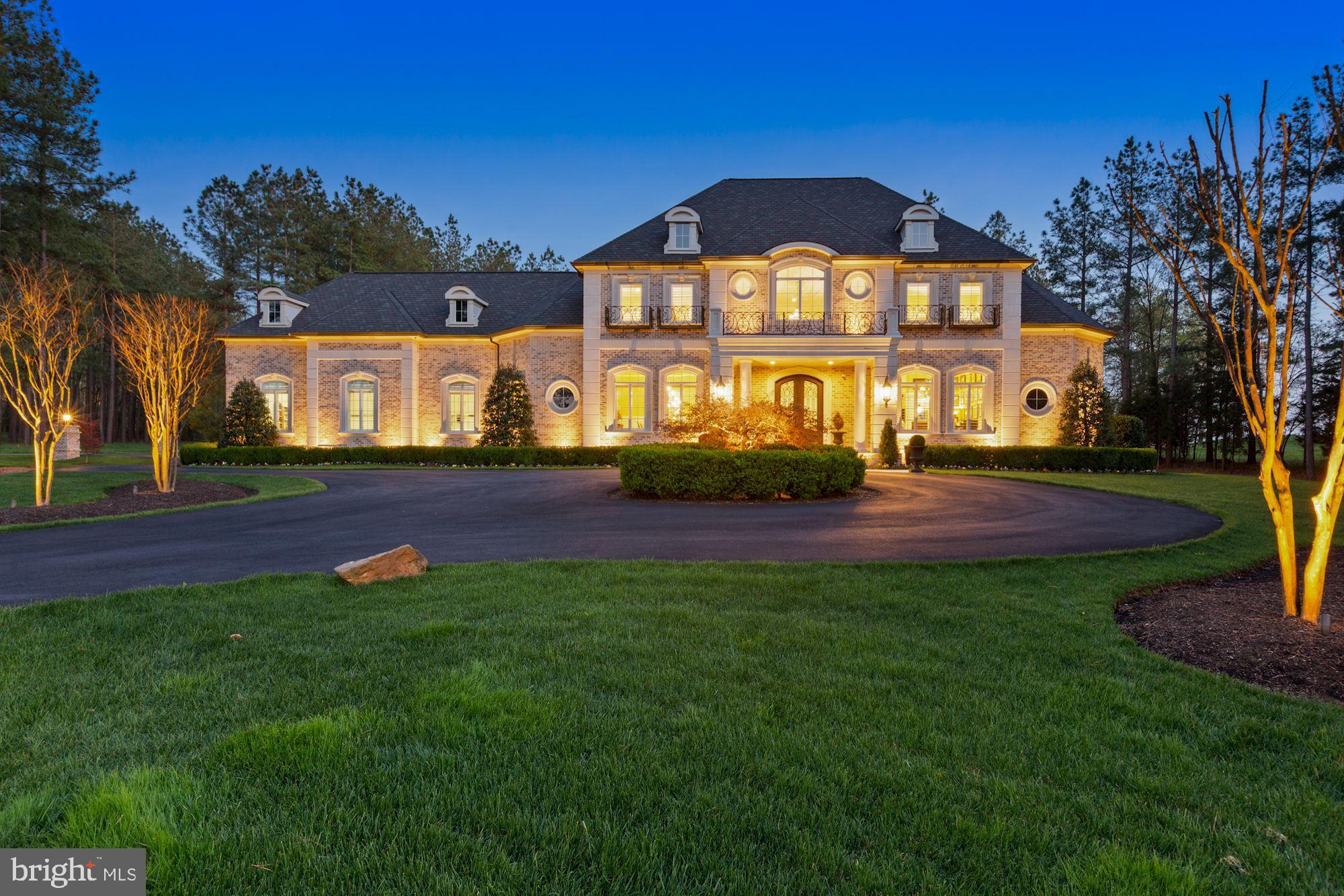 ESTATES @ CREIGHTON FARM - Residential