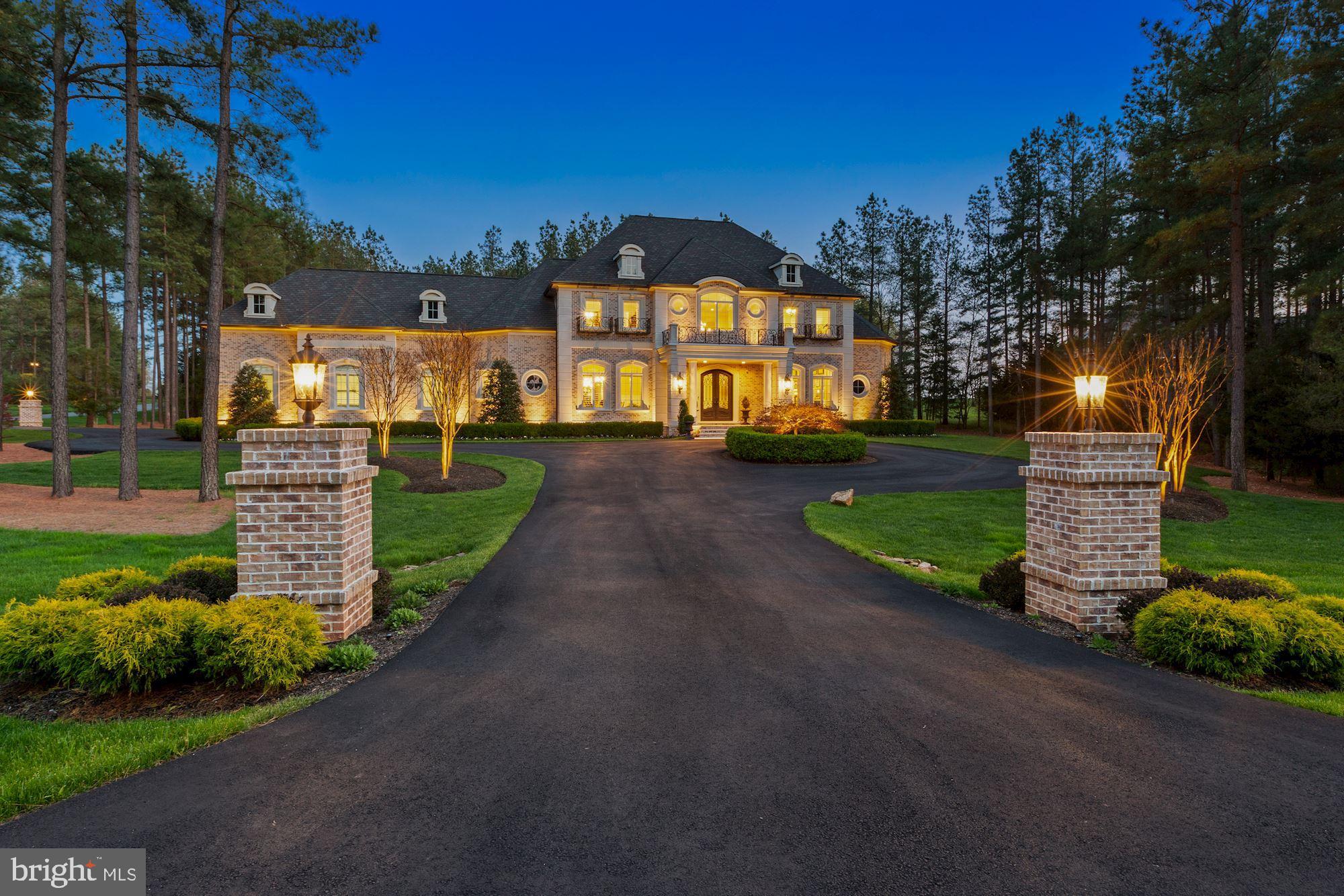 ESTATES @ CREIGHTON FARM - Residential