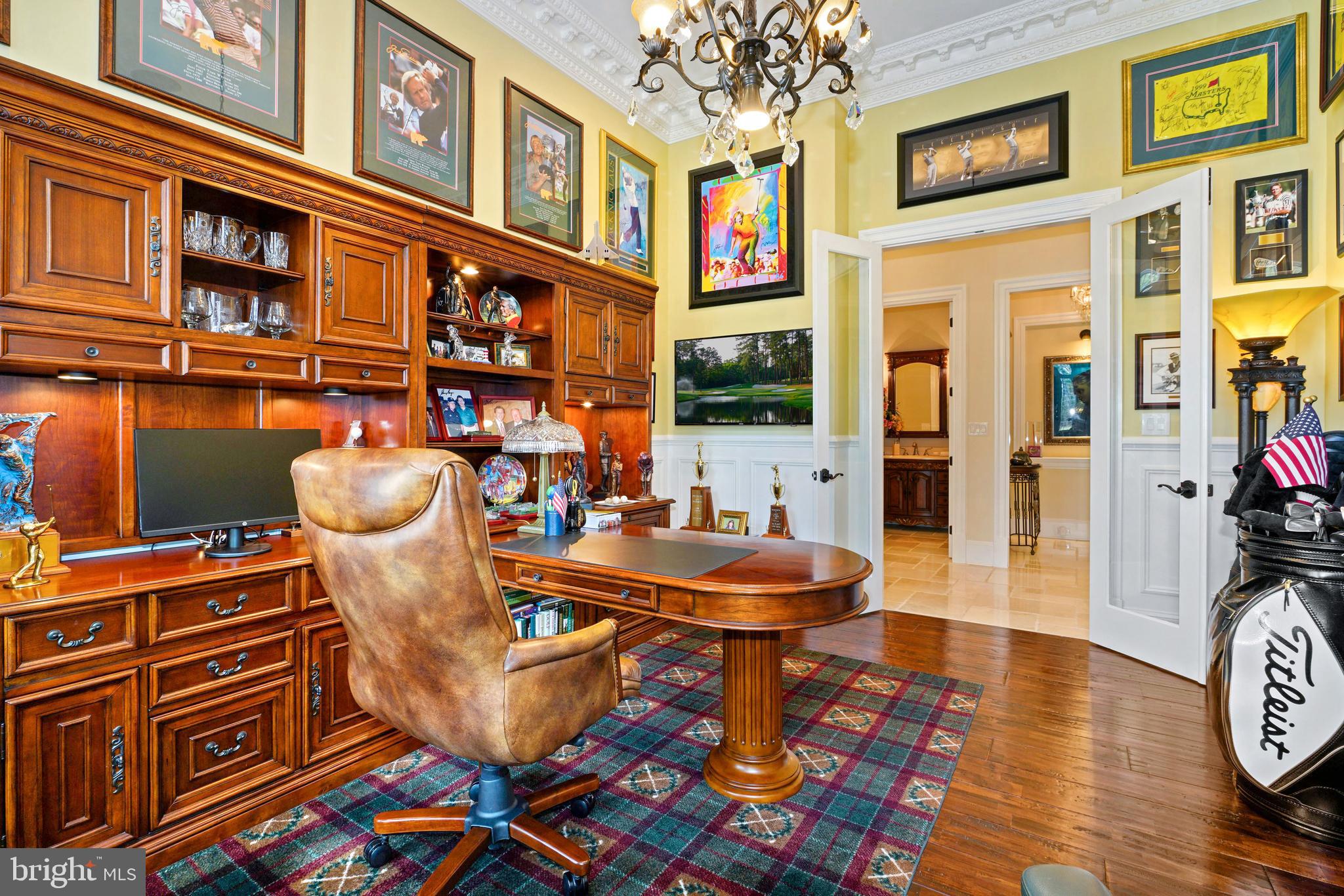 ESTATES @ CREIGHTON FARM - Residential