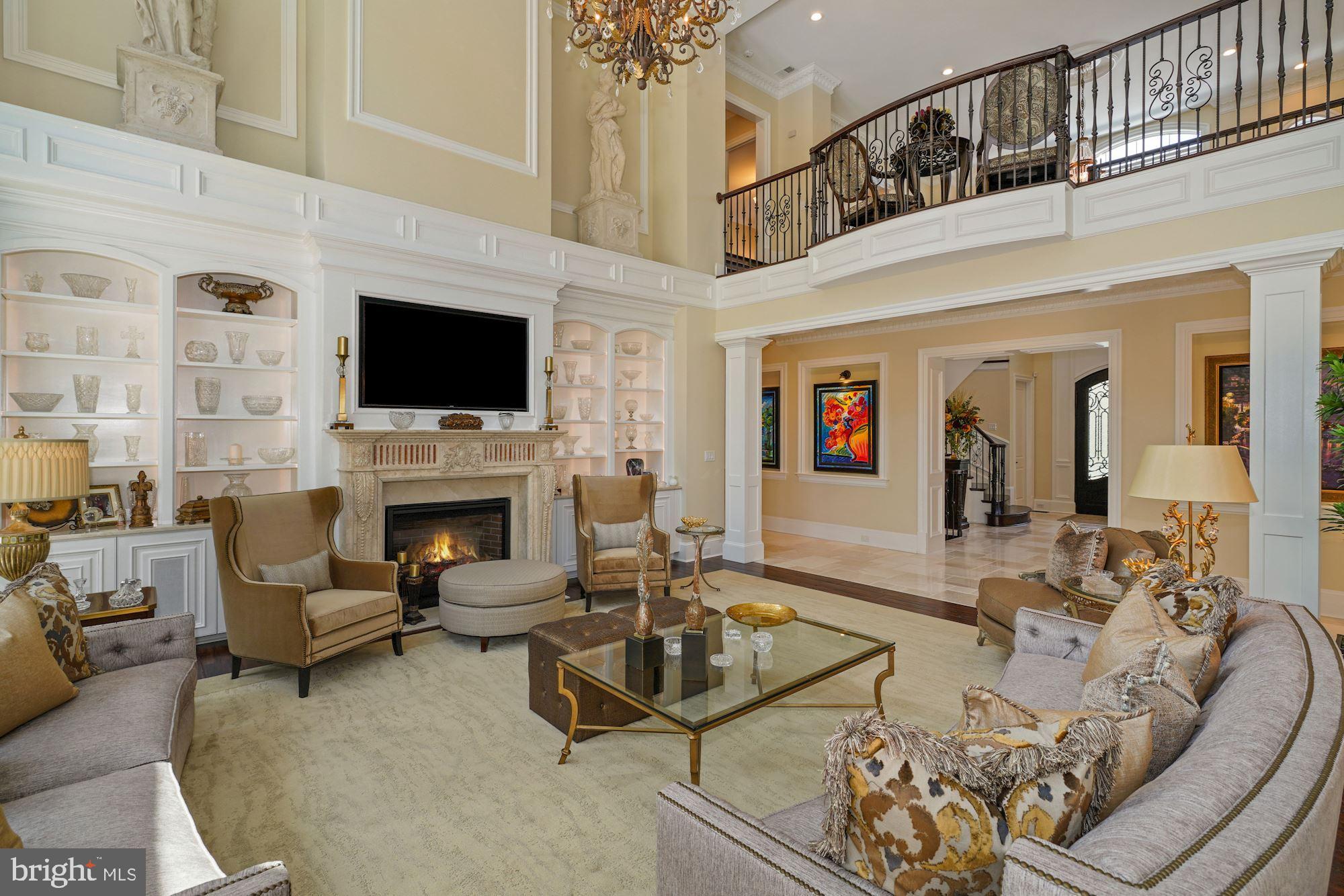 ESTATES @ CREIGHTON FARM - Residential