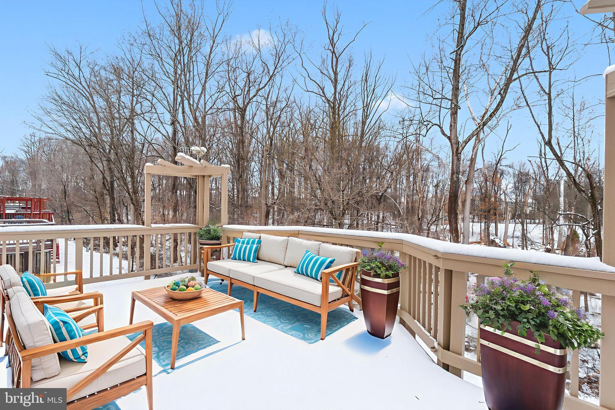 CHRISTIE ESTATES - Residential