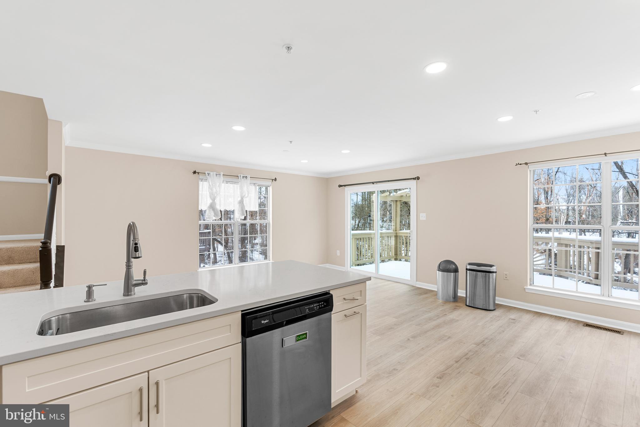 CHRISTIE ESTATES - Residential