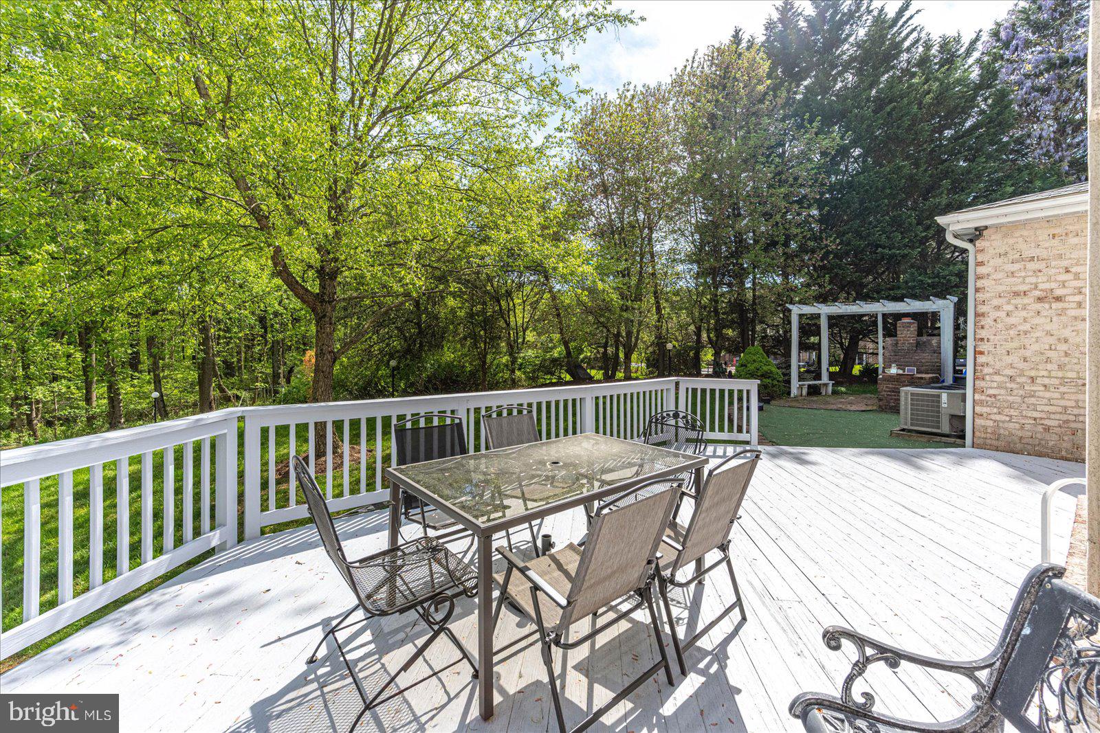 OAK HILL ESTATES - Residential