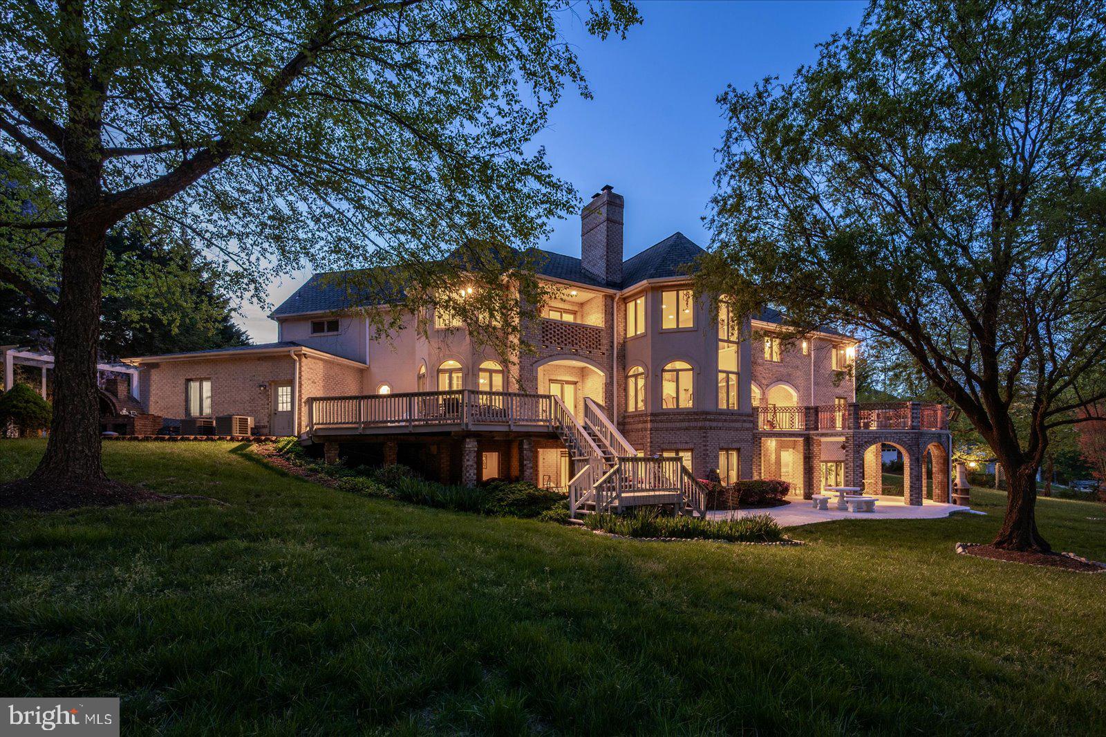 OAK HILL ESTATES - Residential