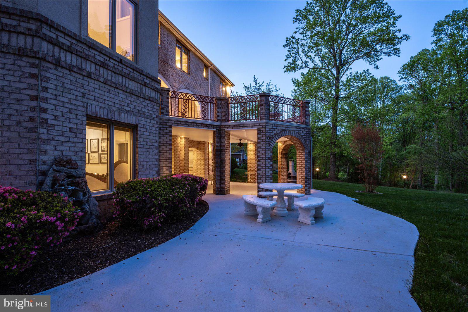 OAK HILL ESTATES - Residential