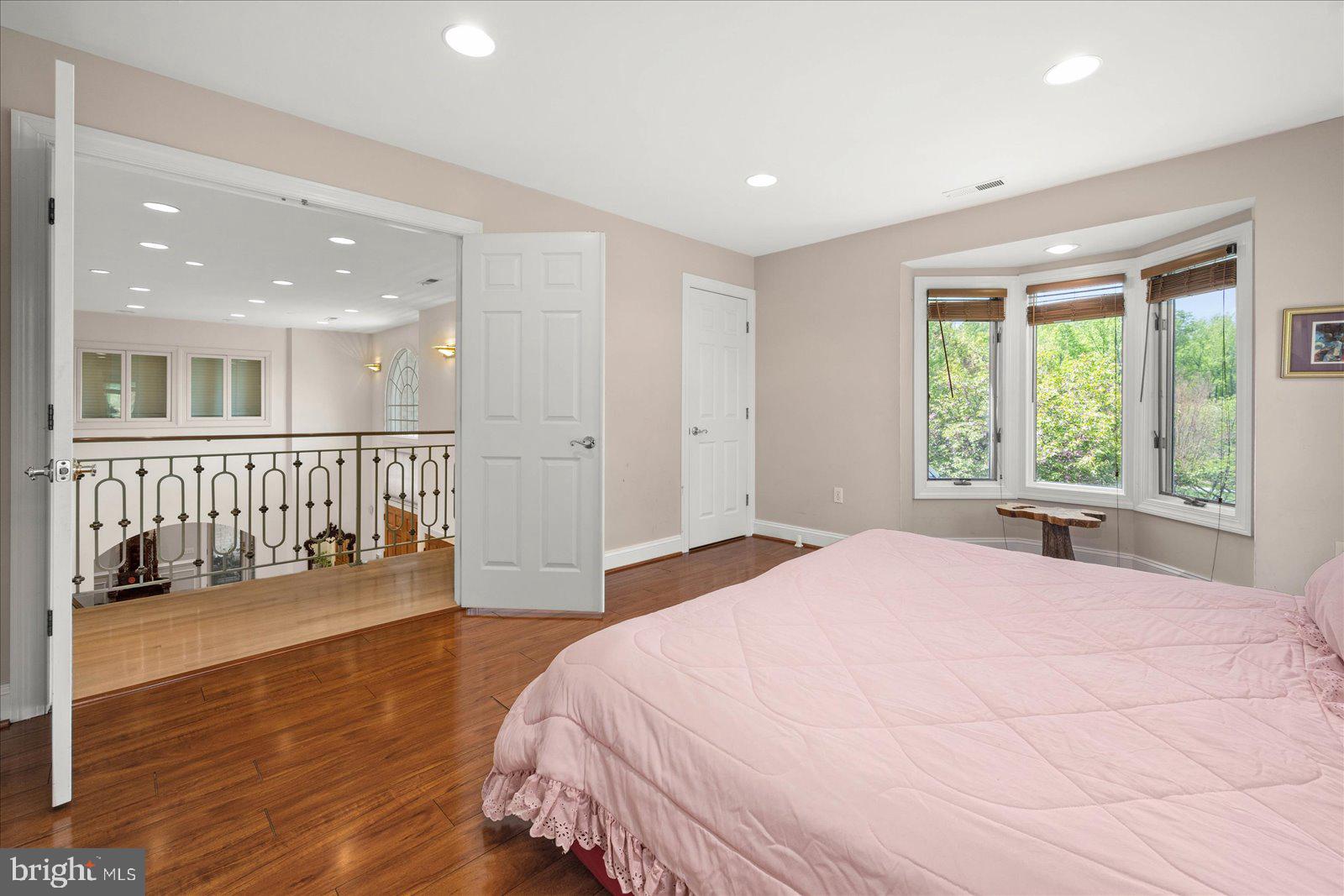 OAK HILL ESTATES - Residential