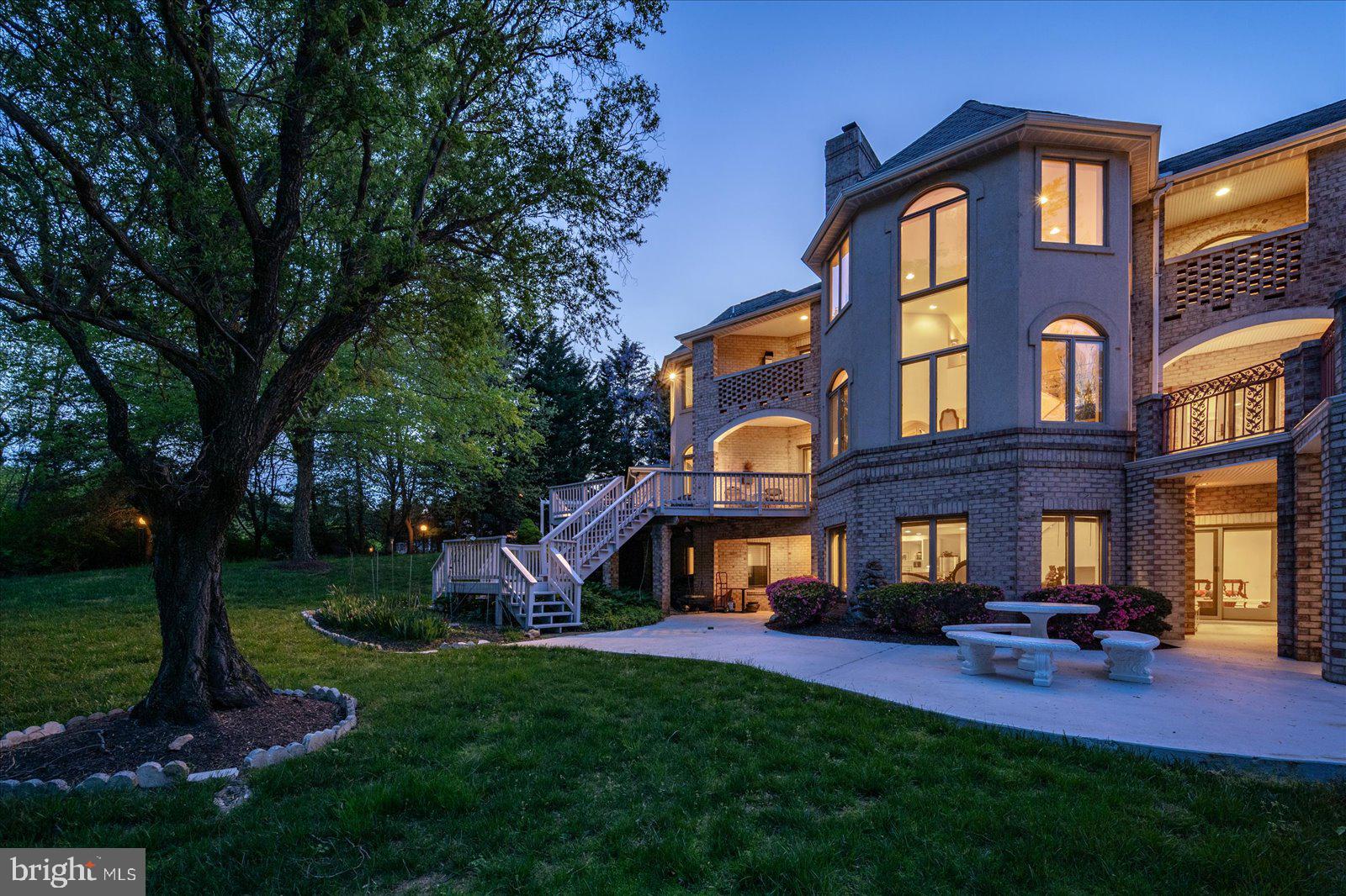 OAK HILL ESTATES - Residential