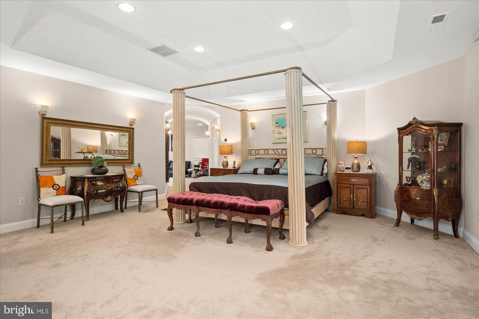 OAK HILL ESTATES - Residential