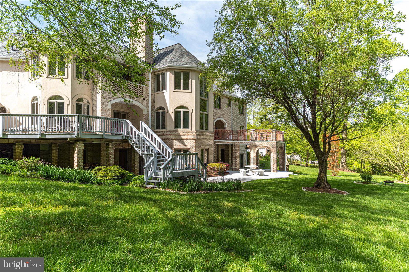 OAK HILL ESTATES - Residential