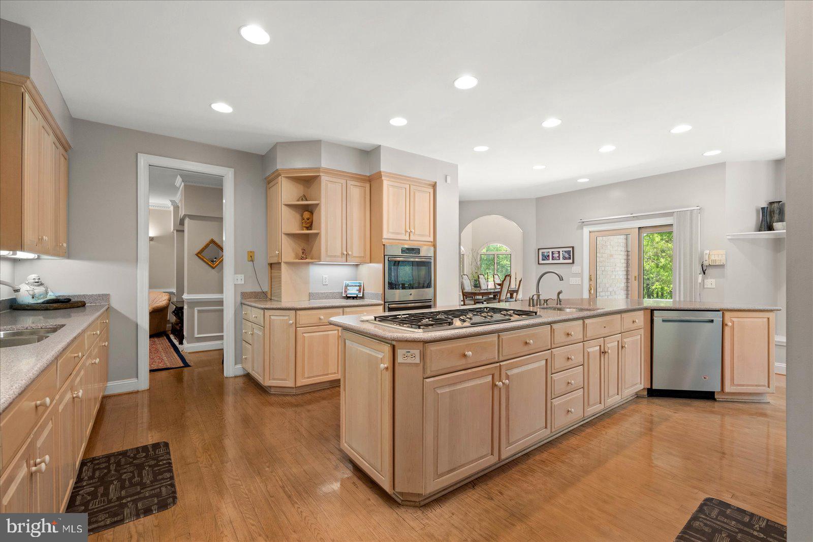 OAK HILL ESTATES - Residential