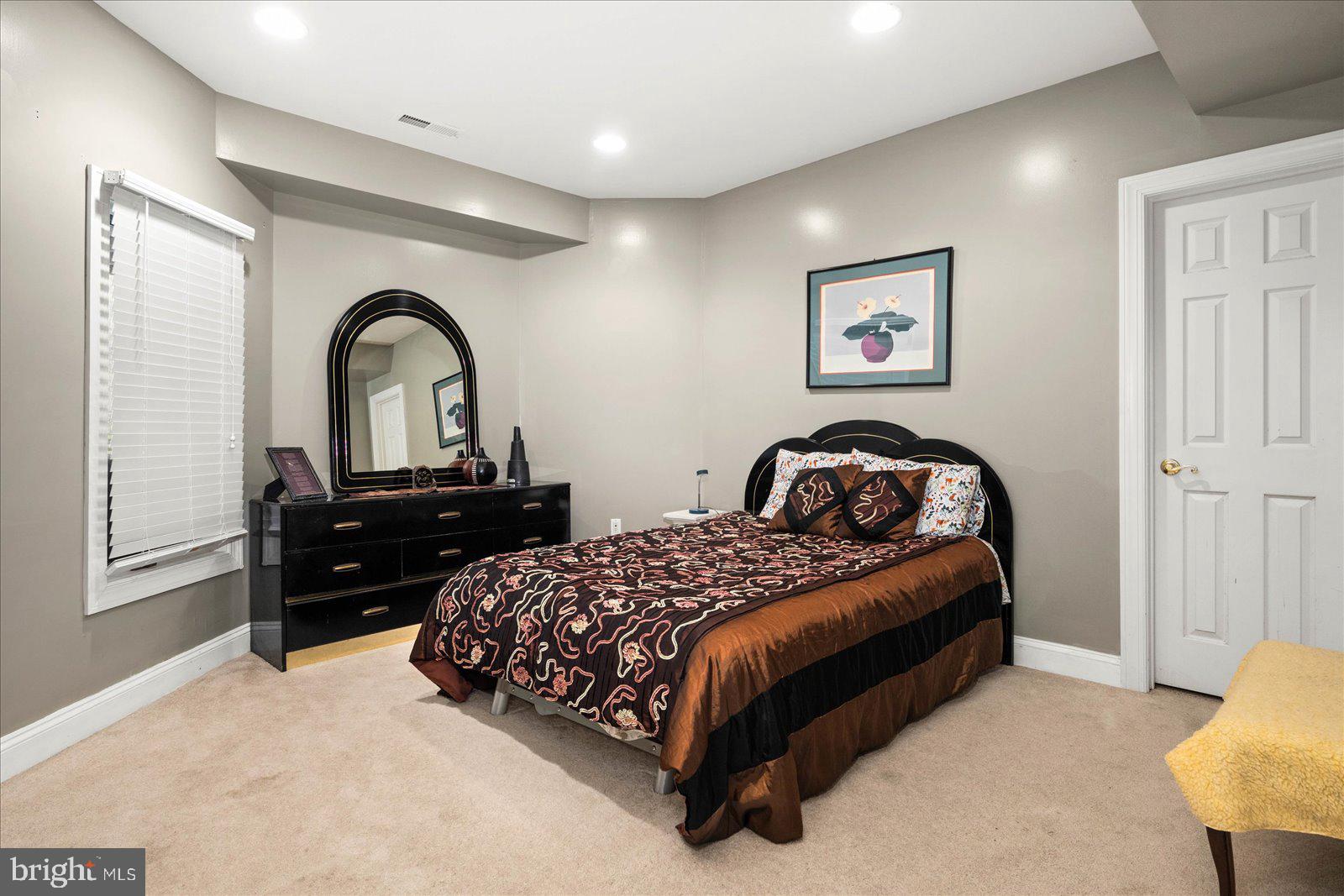 OAK HILL ESTATES - Residential