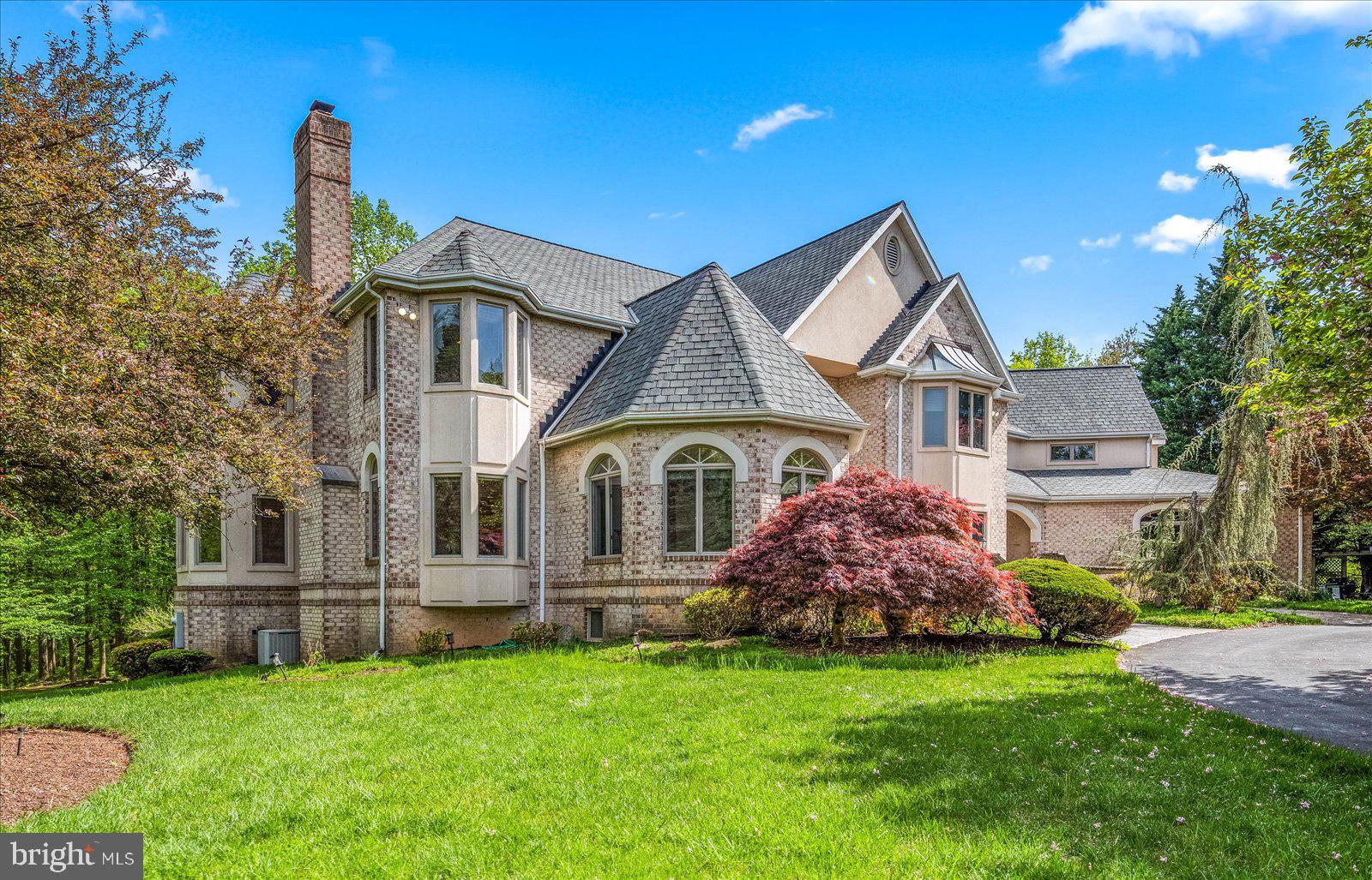 OAK HILL ESTATES - Residential