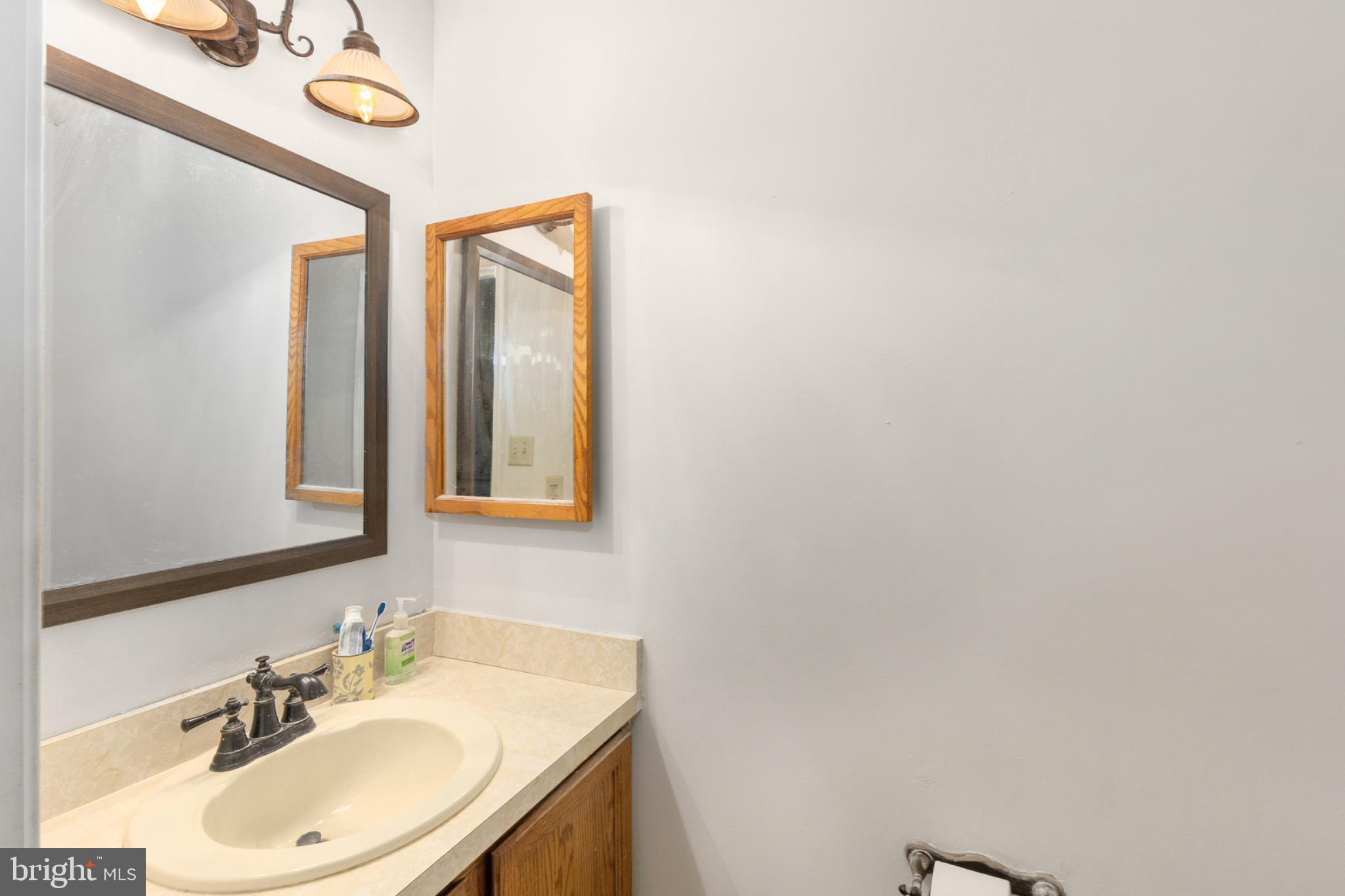 HOLLEYBROOKE - Residential