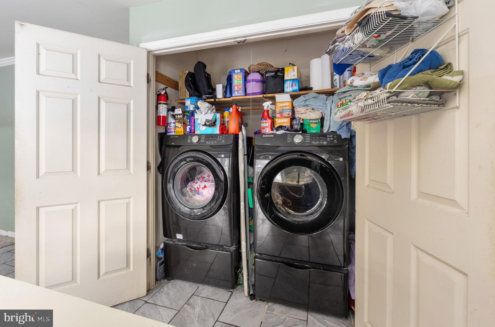 HOLLEYBROOKE - Residential