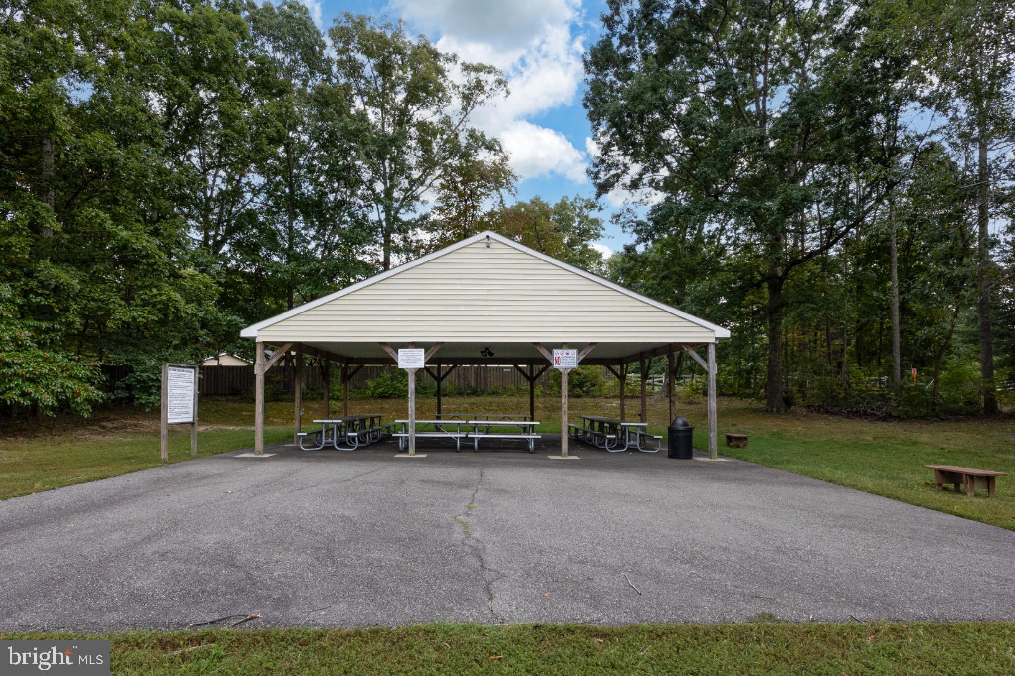 HOLLEYBROOKE - Residential