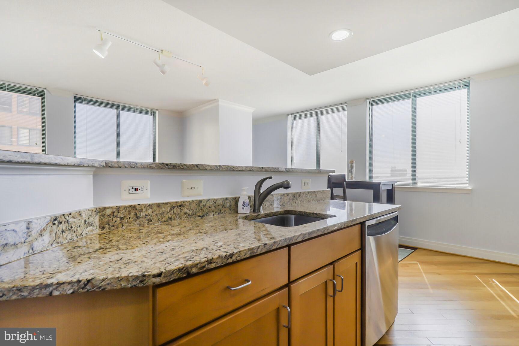 INNER HARBOR - Residential
