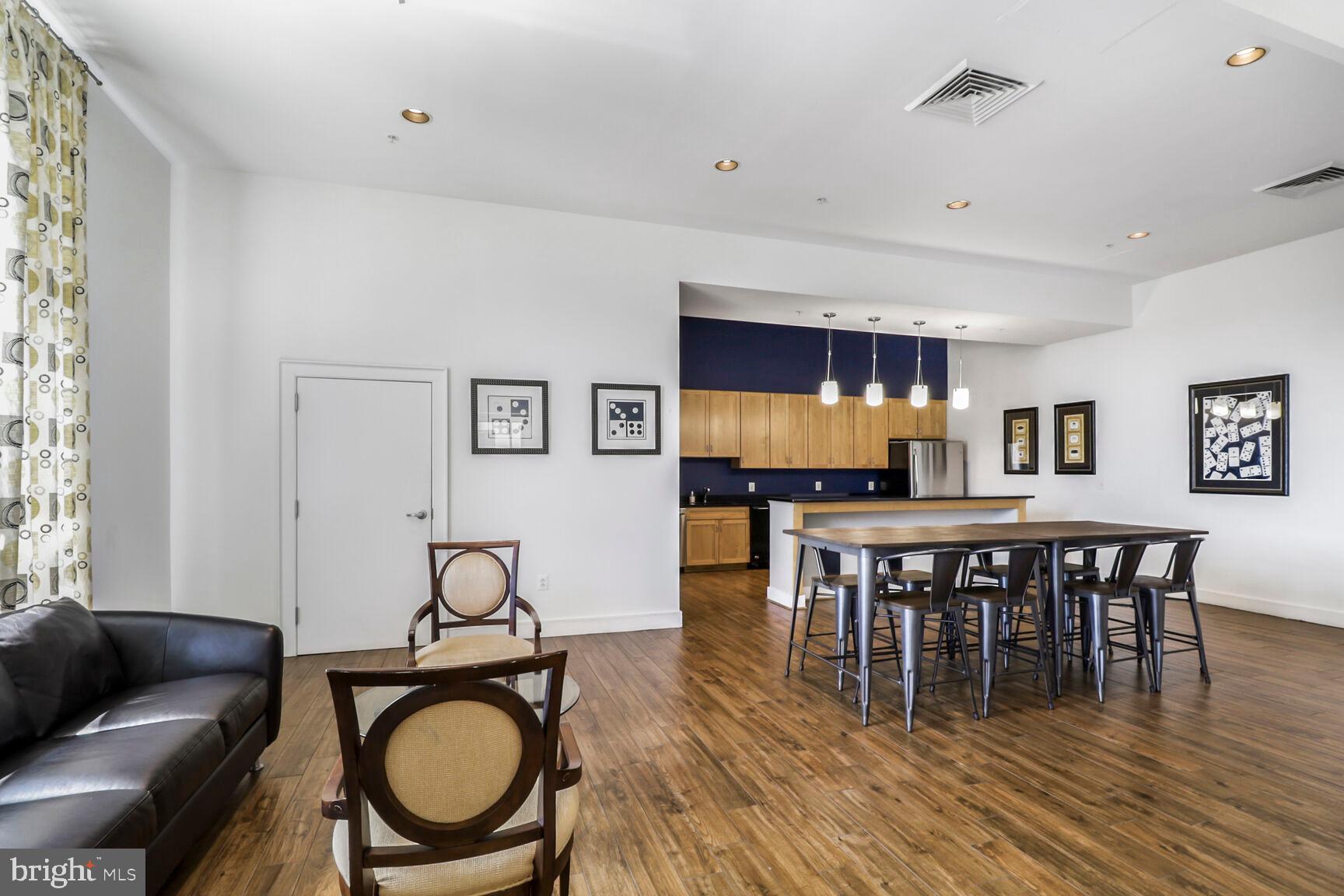 INNER HARBOR - Residential