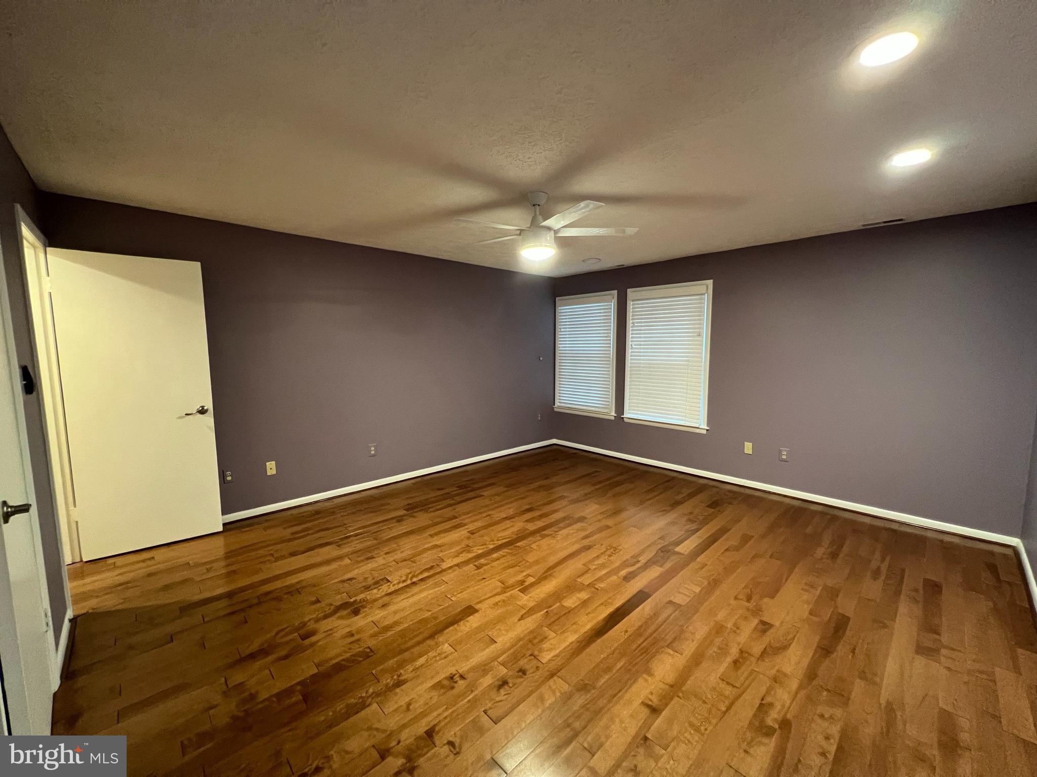 THE FALLS GARDEN - Residential Lease