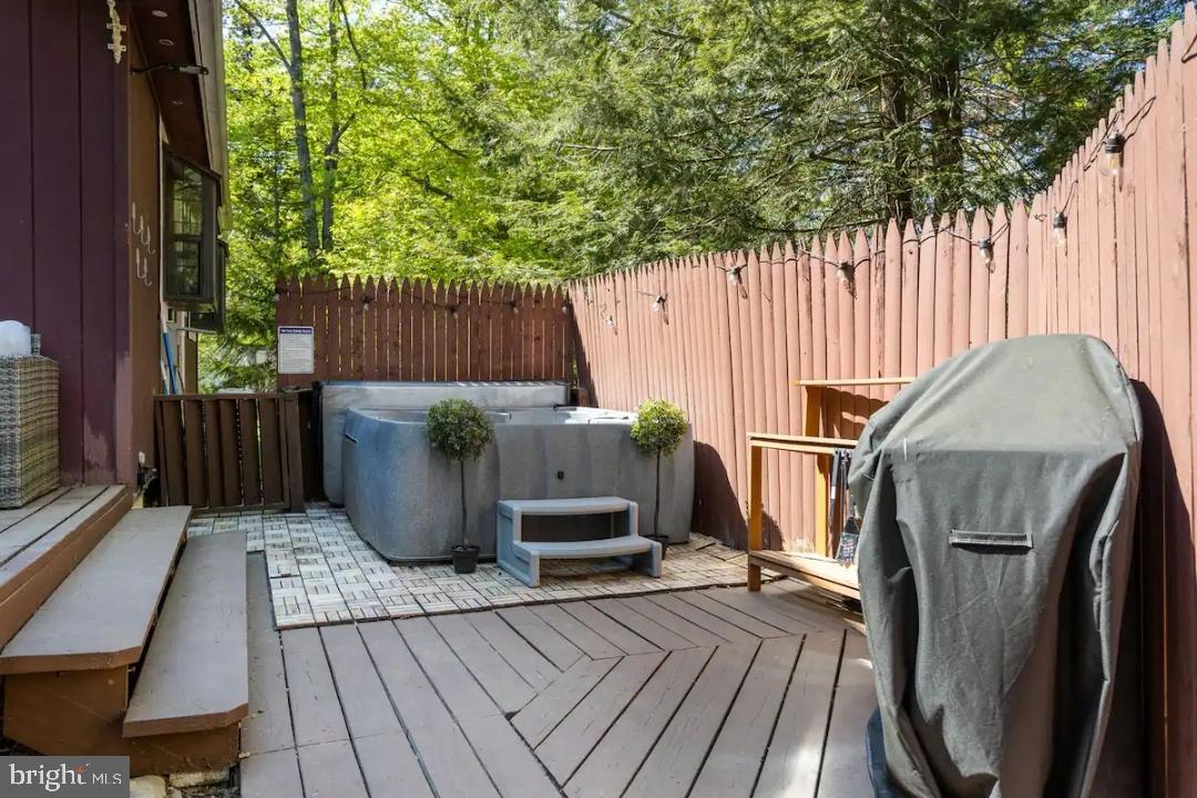 STILLWATER ESTATES - Residential