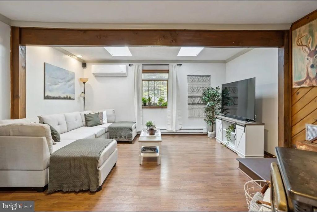 Photo of 635 Patriot Lane, POCONO SUMMIT, PA 18346 (MLS # PAMR2005906)