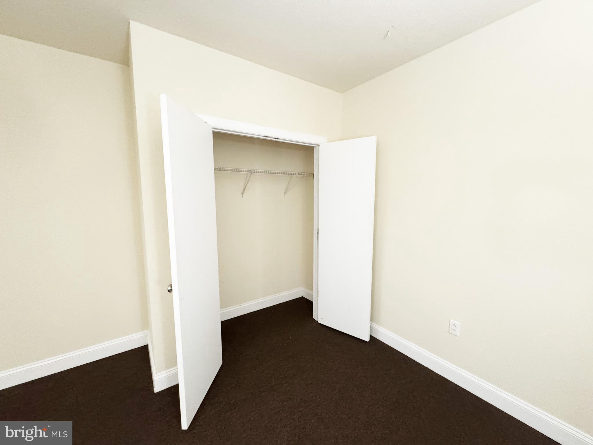 GRADUATE HOSPITAL - Residential Lease