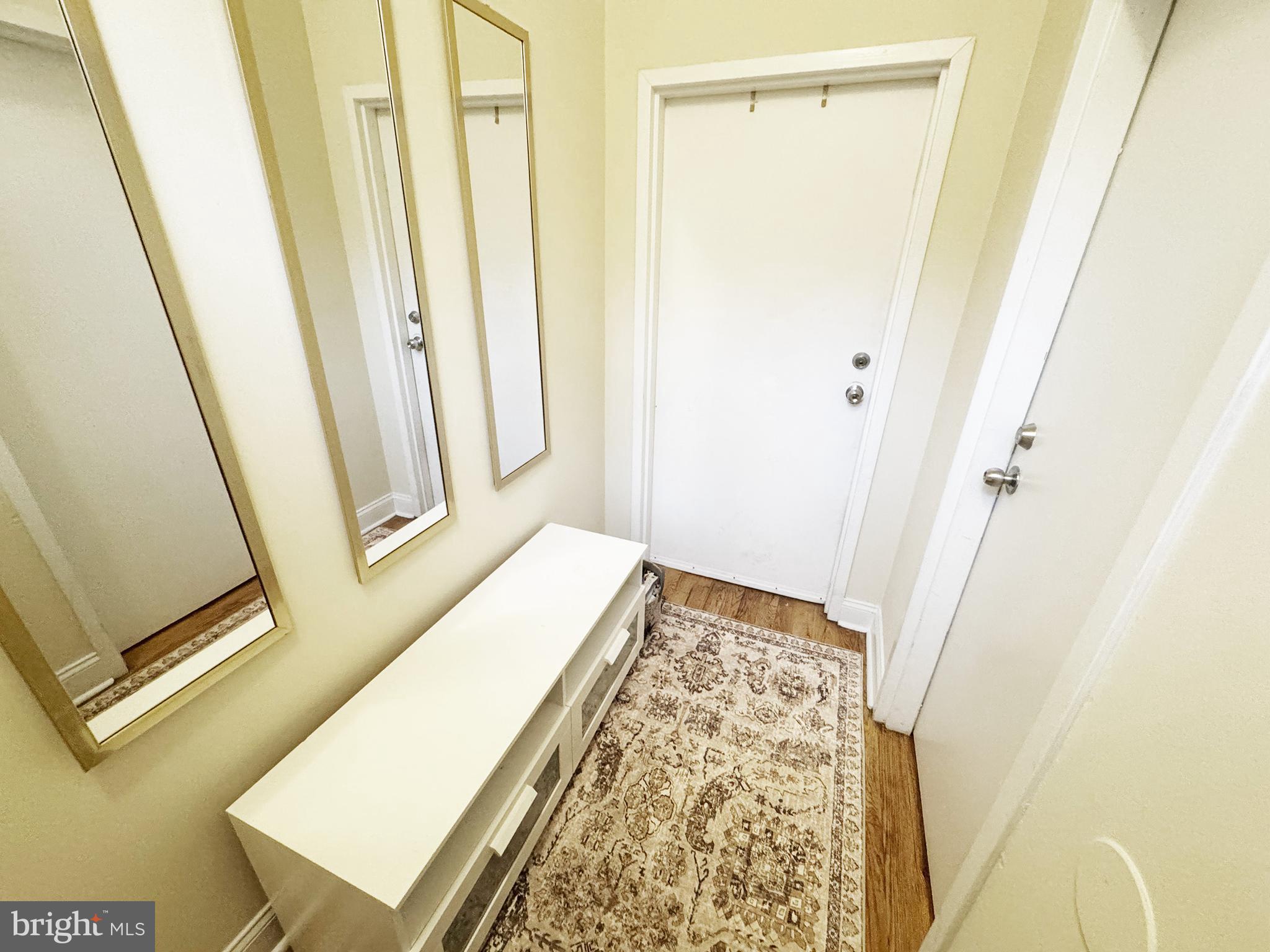 GRADUATE HOSPITAL - Residential Lease