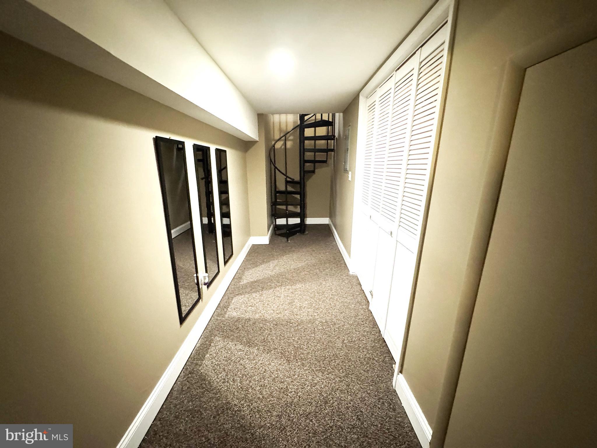 GRADUATE HOSPITAL - Residential Lease