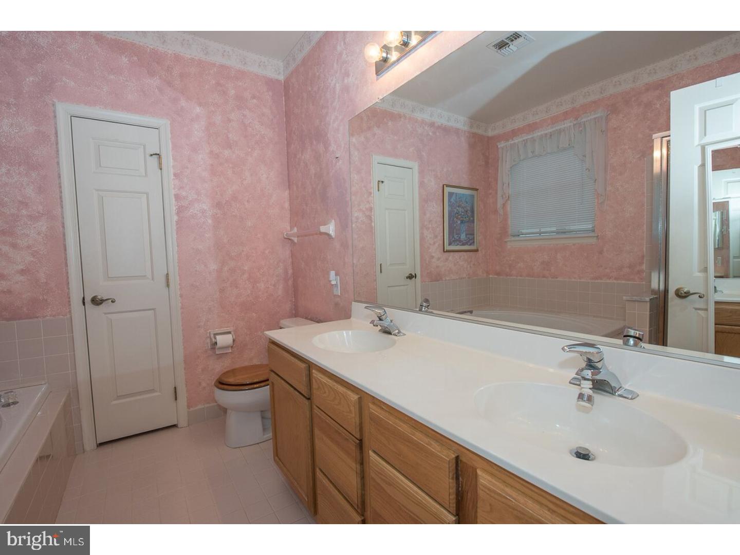 FOX HILL FARM - Residential