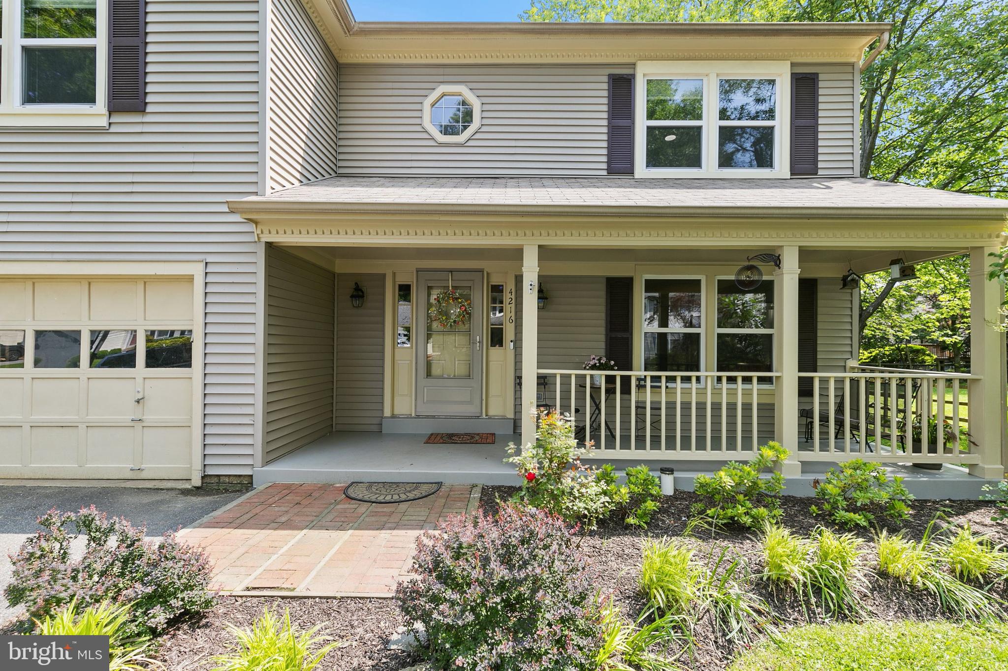 4216 SANDCASTLE LANE