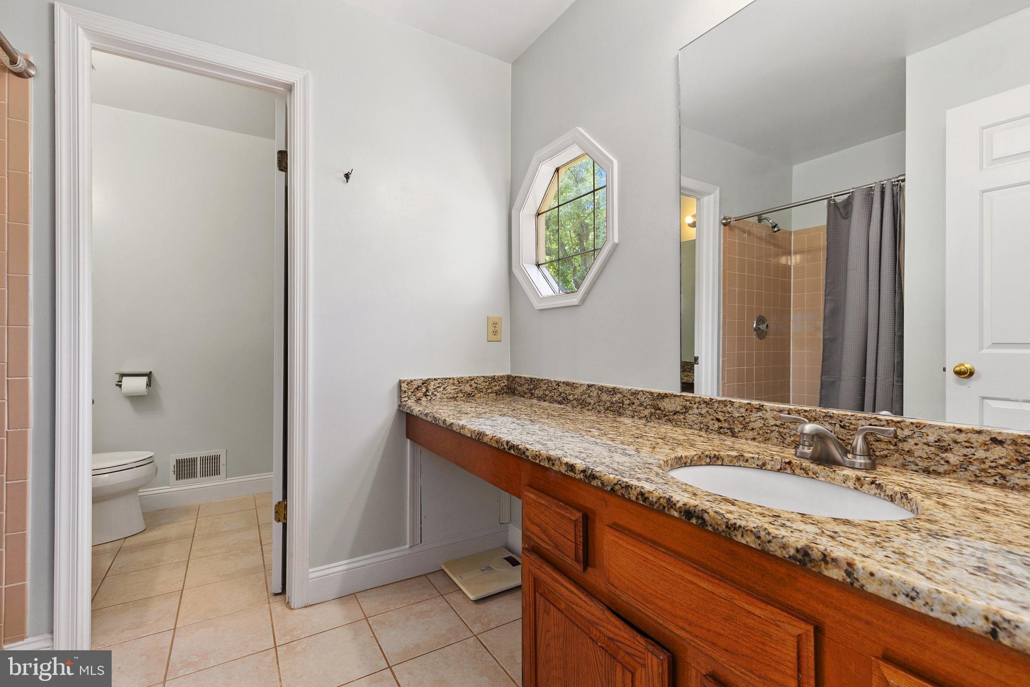 OLNEY OAKS - Residential