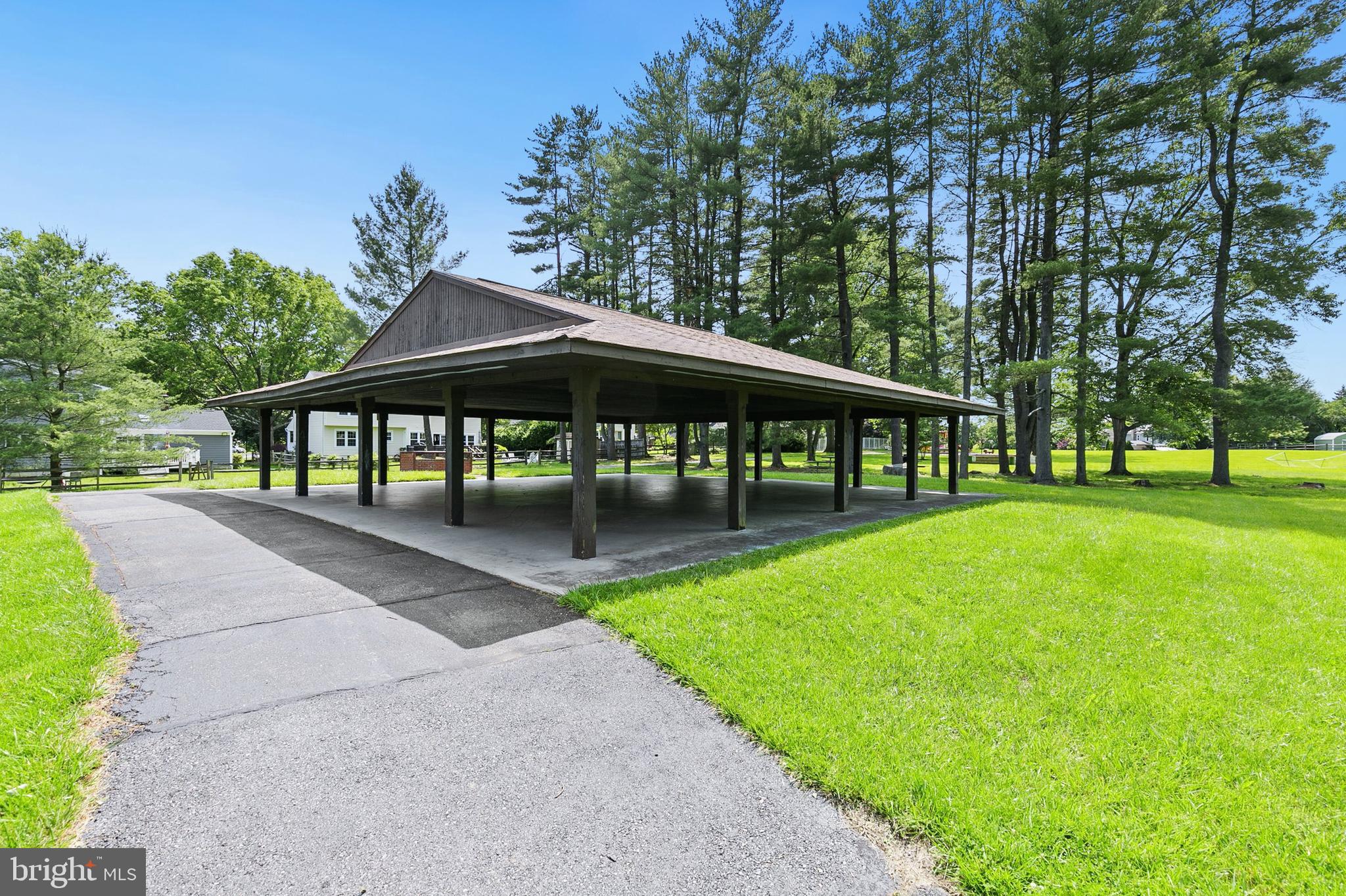 OLNEY OAKS - Residential