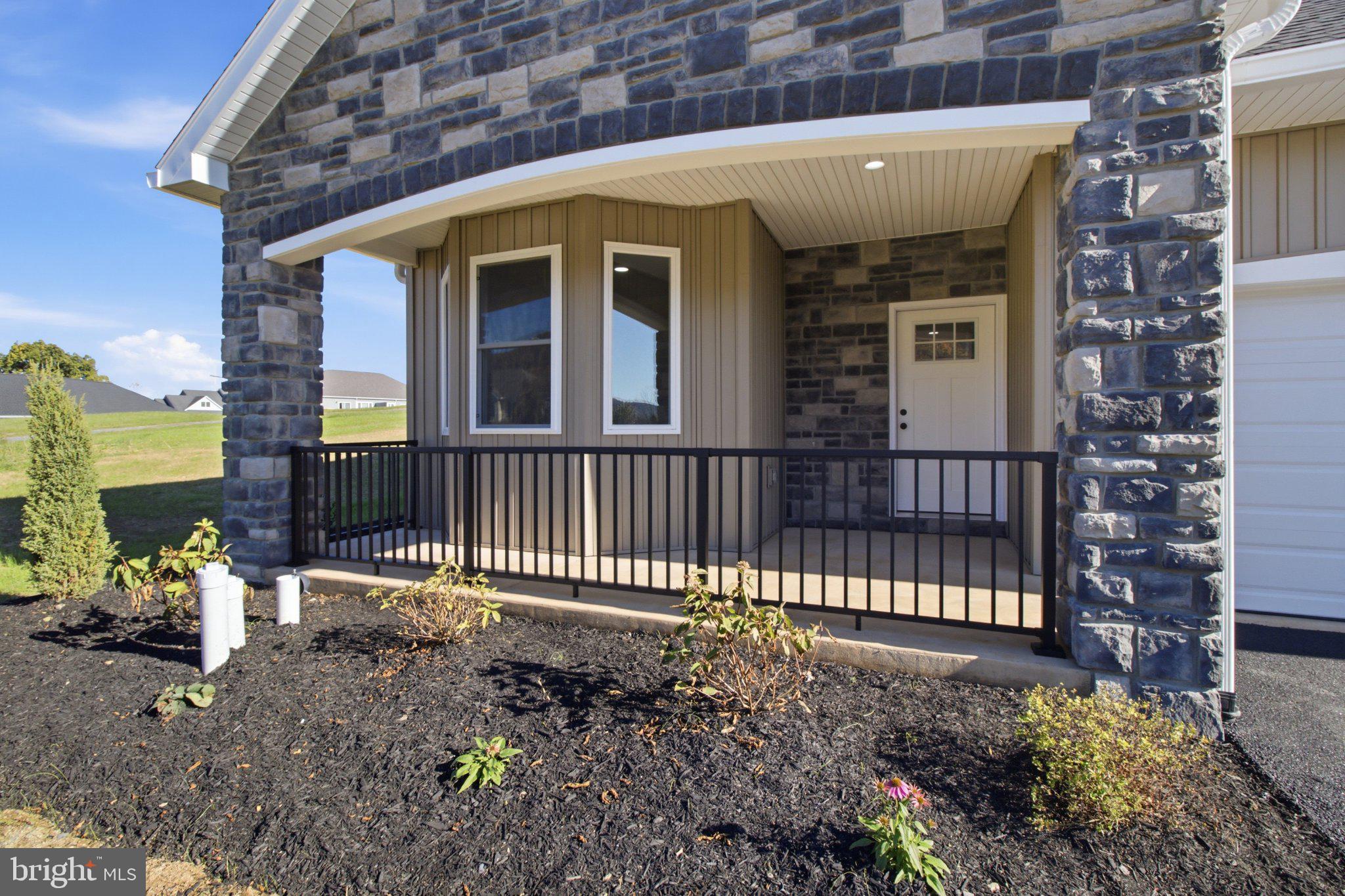 322 MEADOW FLOWER CIRCLE