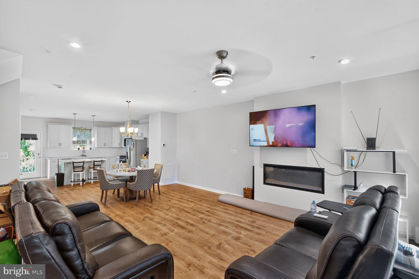 7828 HOPE COURT