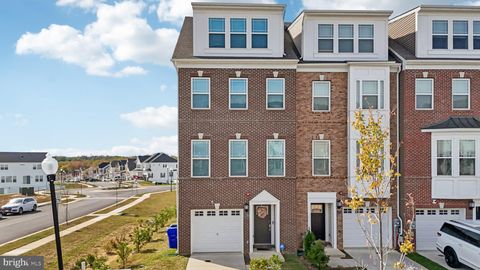 11720 EMILY DICKINSON PLACE WHITE PLAINS MD 20695