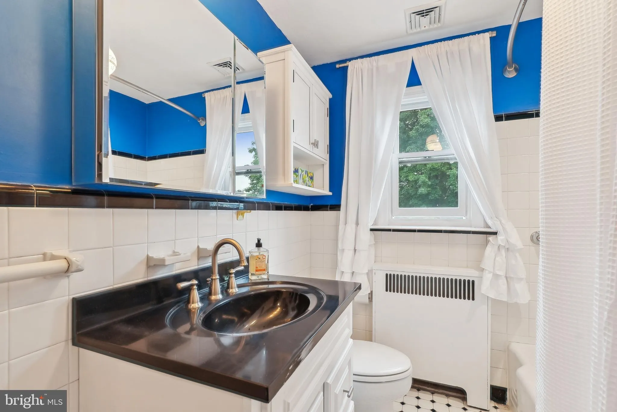 Norristown, Pennsylvania 19401, United States, 4 Bedrooms Bedrooms, ,2 BathroomsBathrooms,Residential,Active,138275