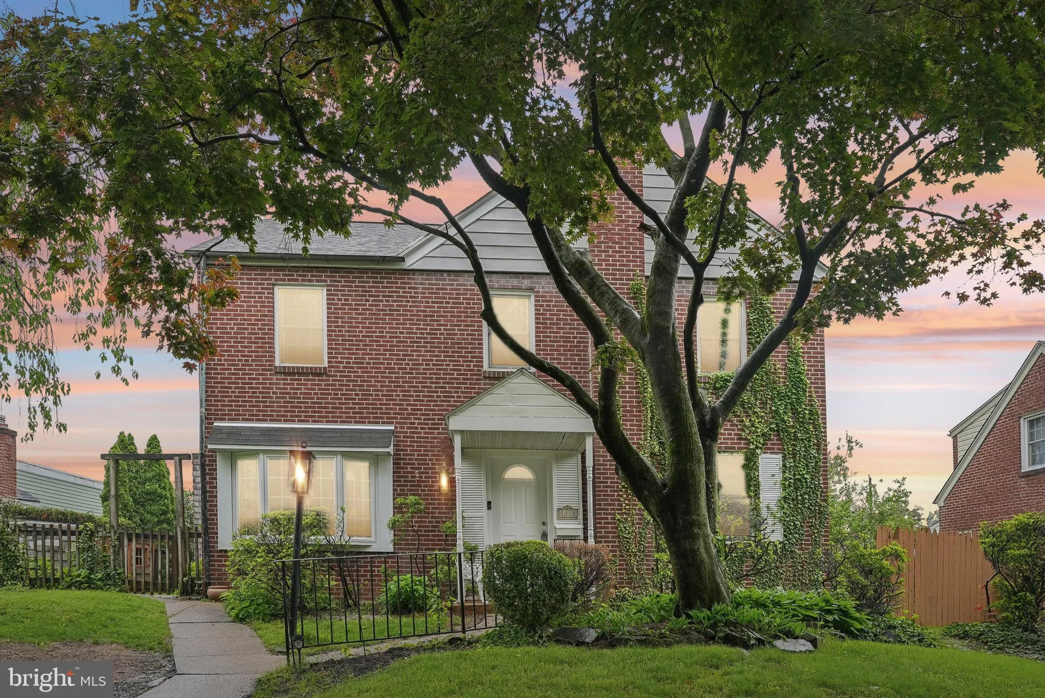 Norristown, Pennsylvania 19401, United States, 4 Bedrooms Bedrooms, ,2 BathroomsBathrooms,Residential,Active,138275