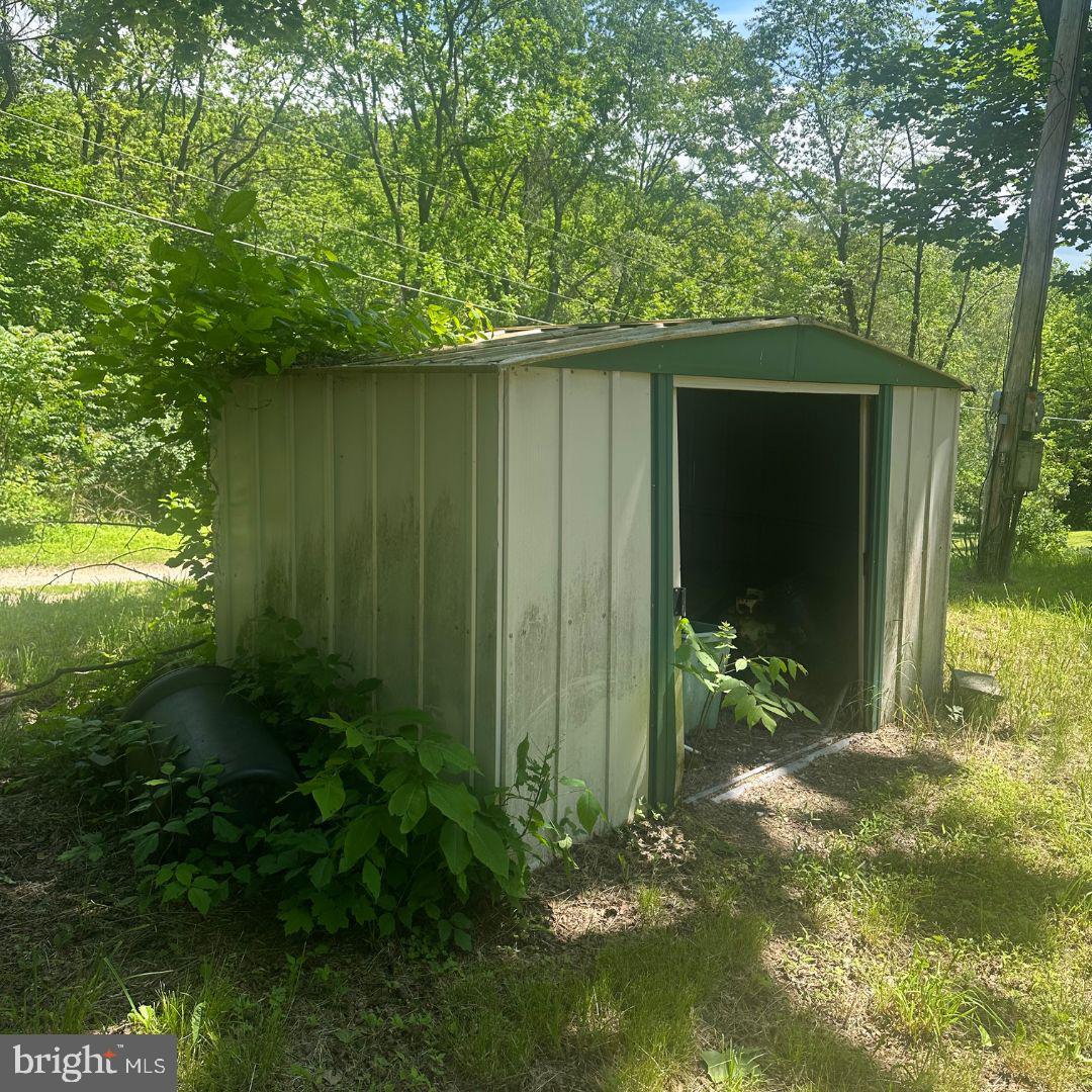 1175 BOLLINGER ROAD