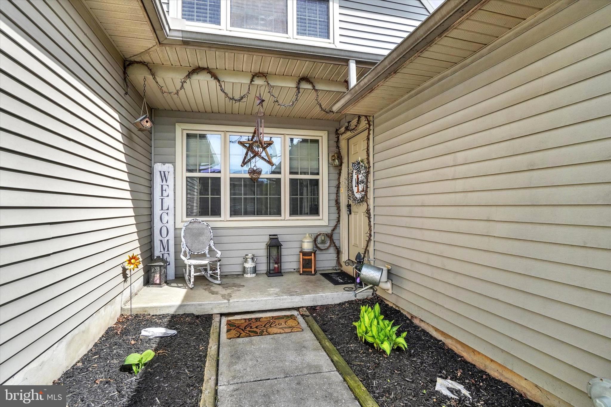 317 ALEXANDRIA COURT