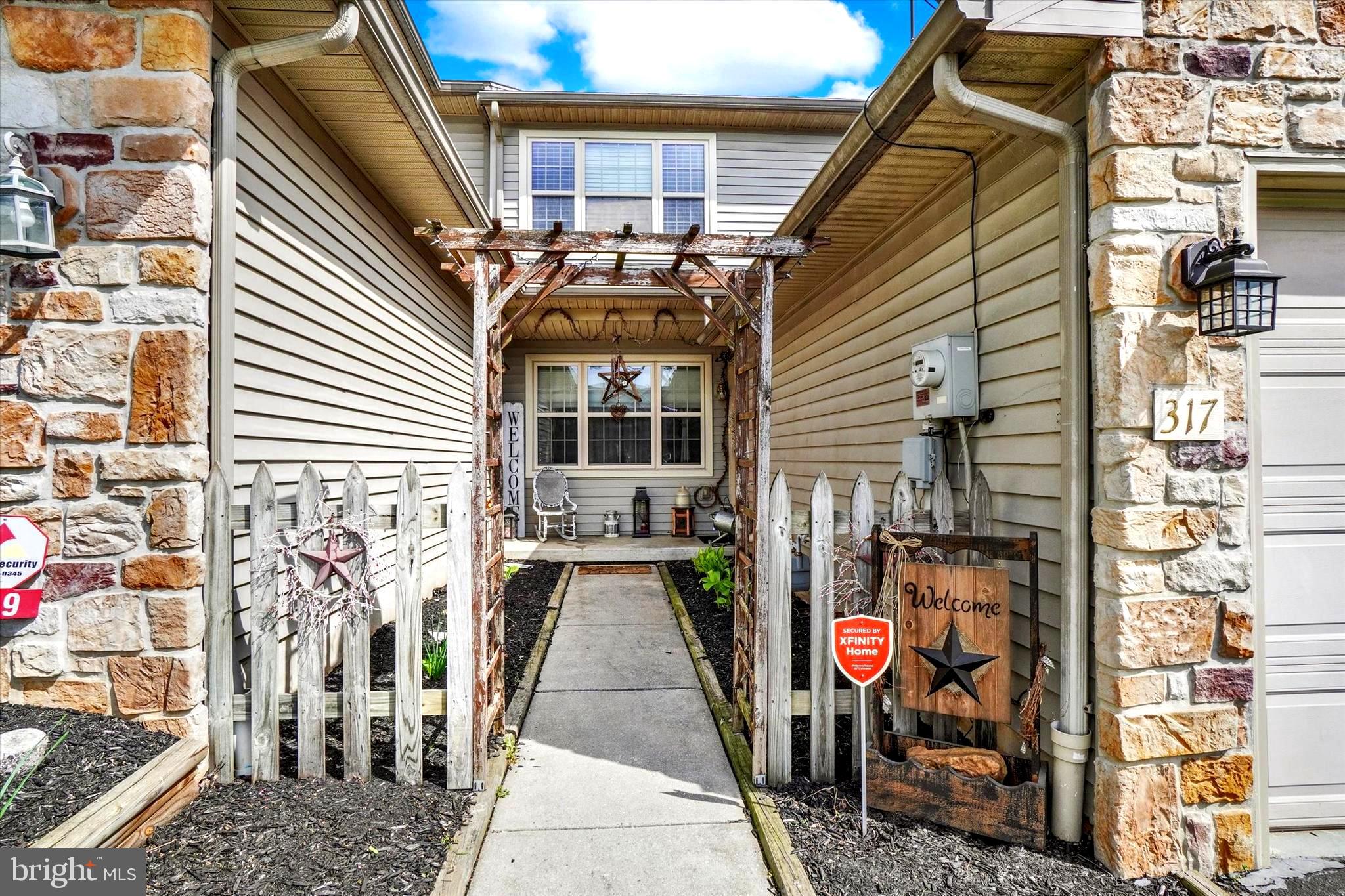 317 ALEXANDRIA COURT