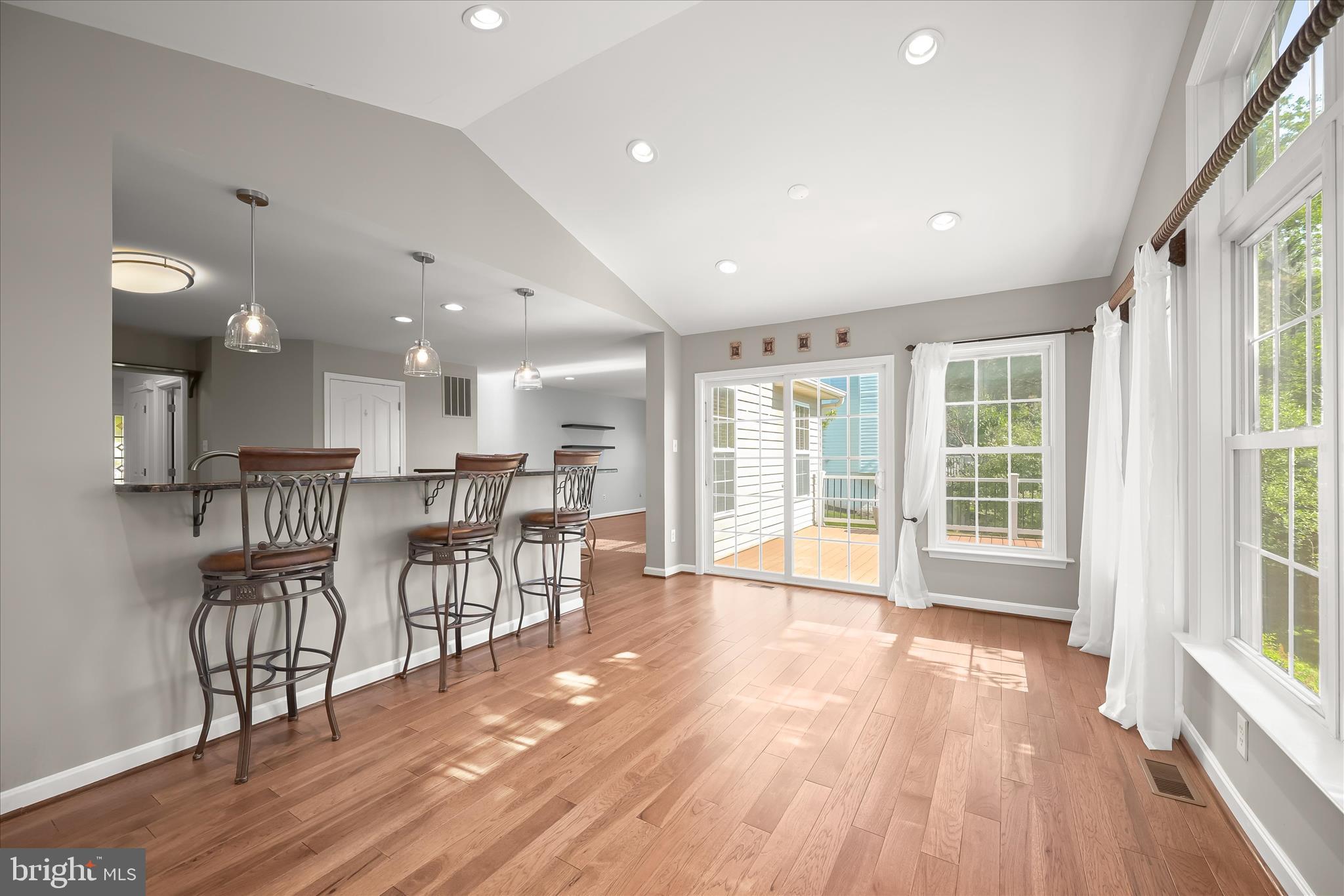 VILLAGE OF RIVER HILL - Residential
