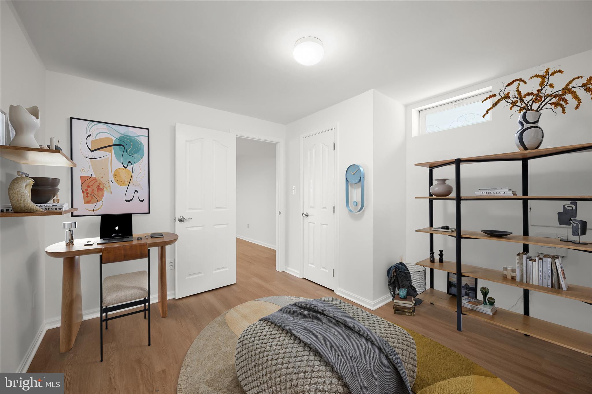 VILLAGE OF RIVER HILL - Residential