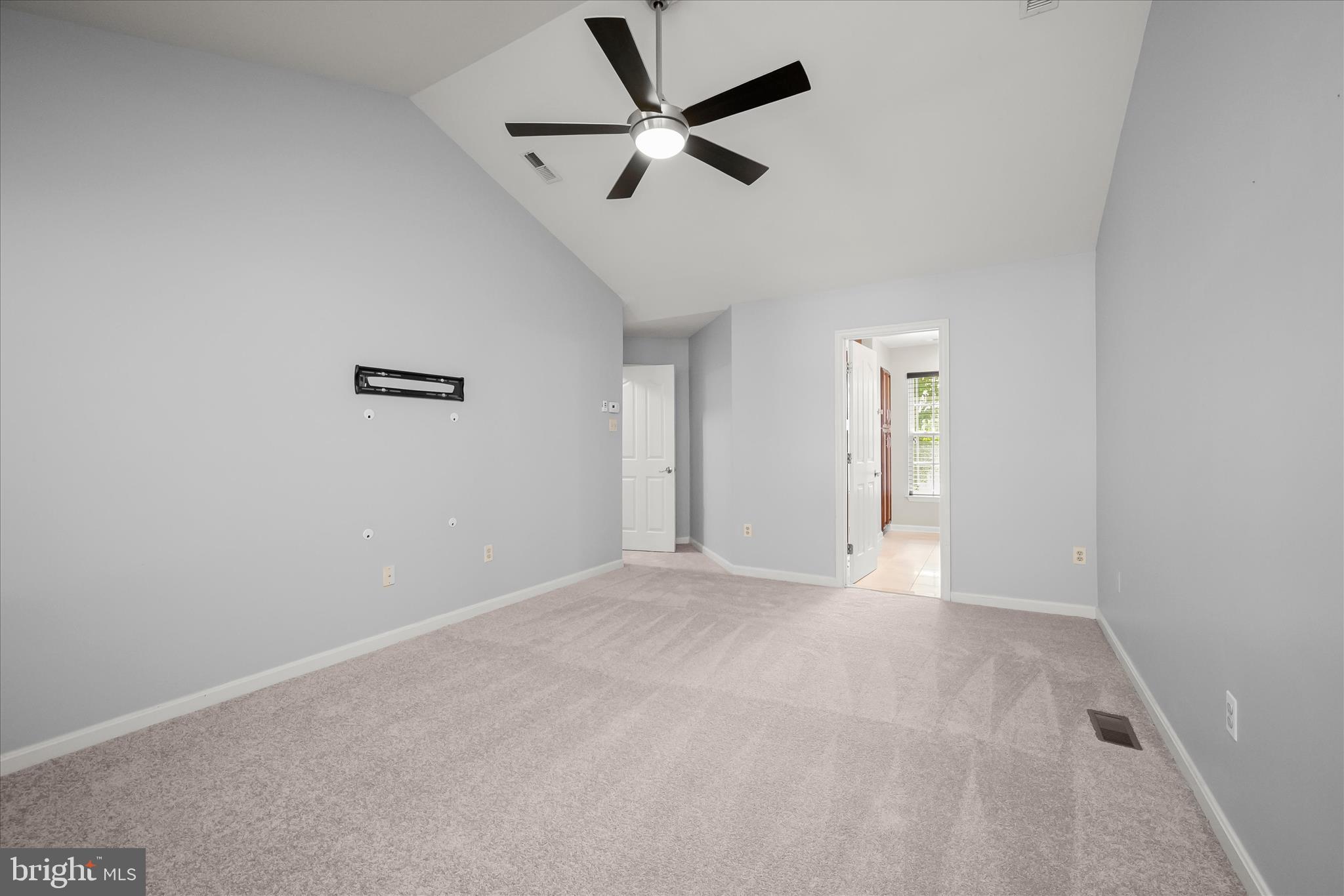 VILLAGE OF RIVER HILL - Residential