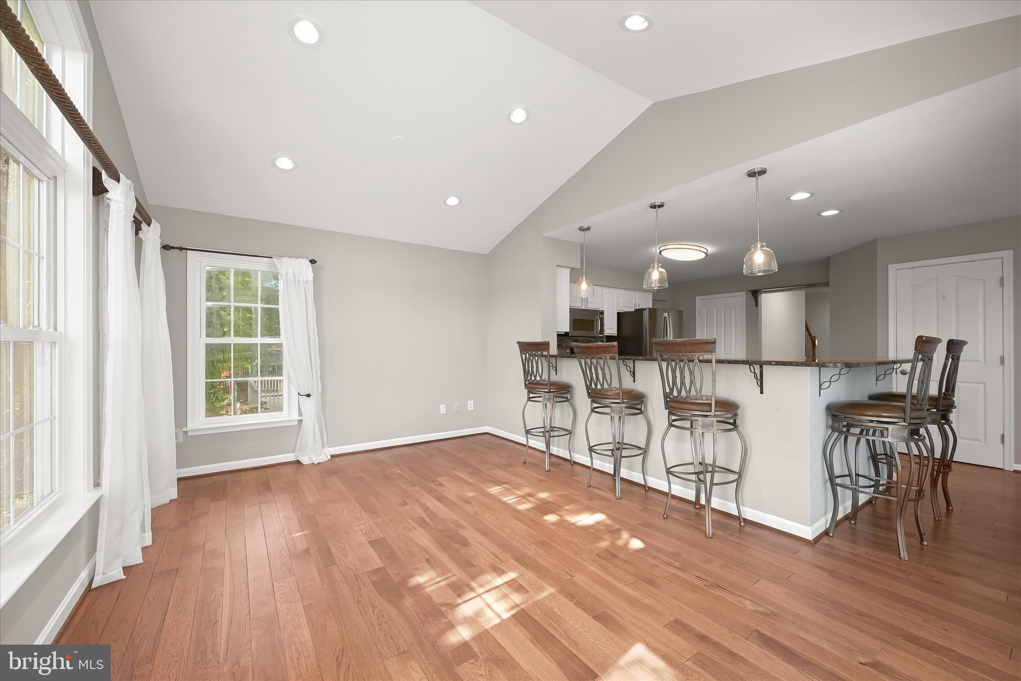 VILLAGE OF RIVER HILL - Residential