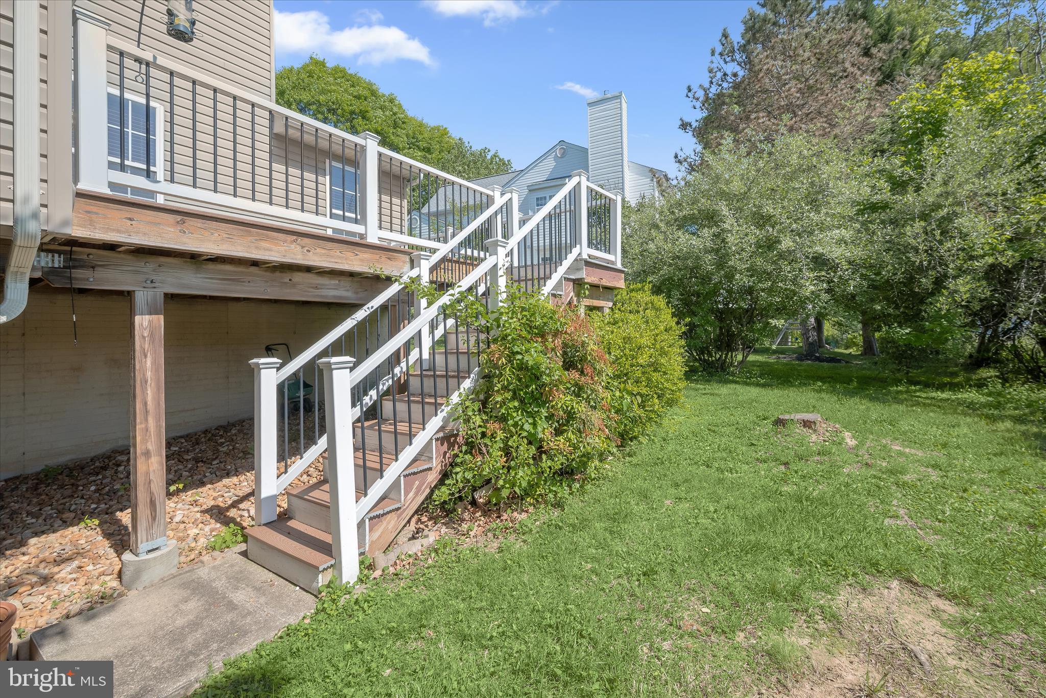 VILLAGE OF RIVER HILL - Residential