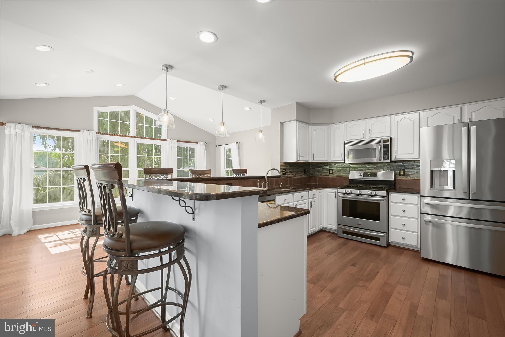 VILLAGE OF RIVER HILL - Residential