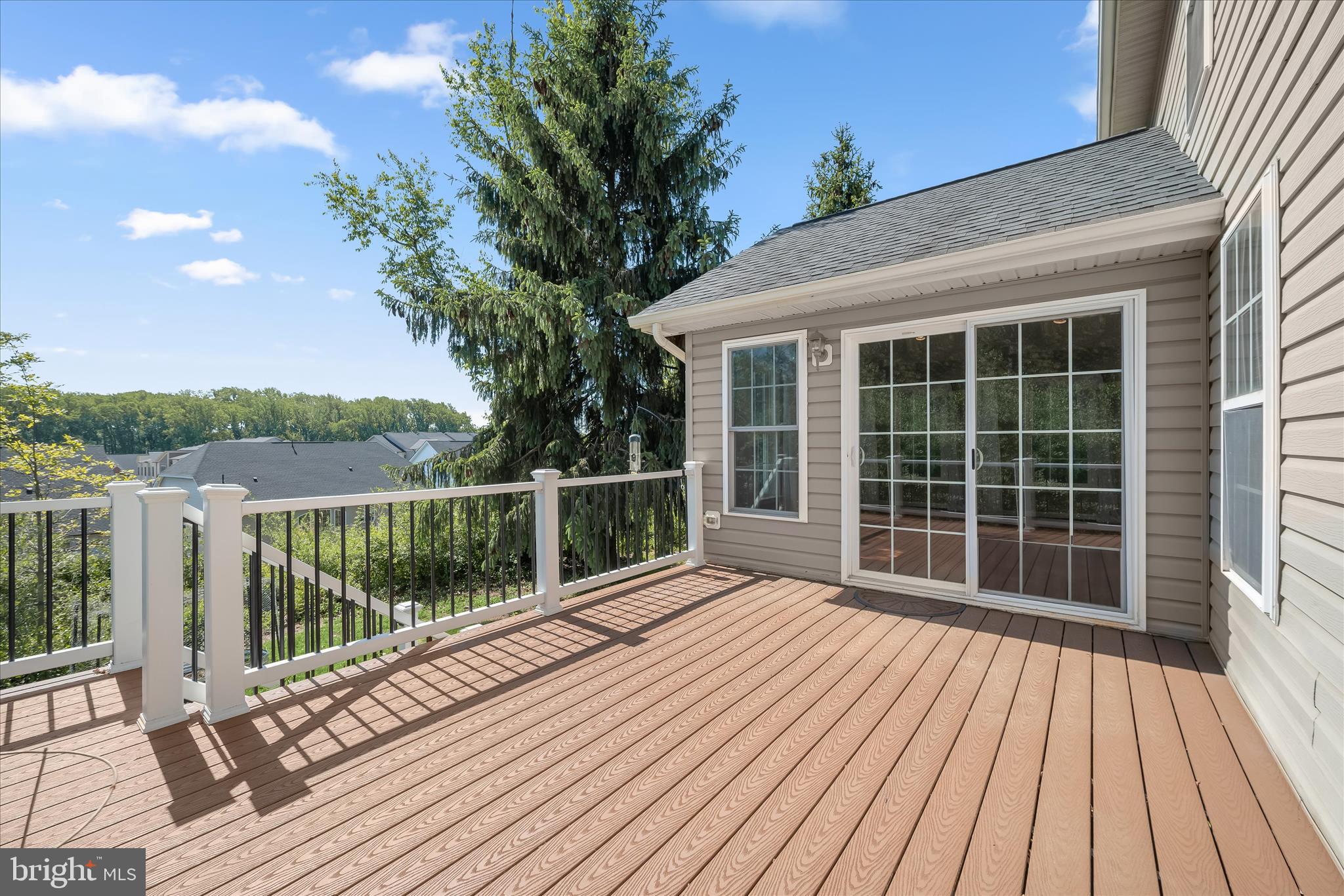 VILLAGE OF RIVER HILL - Residential