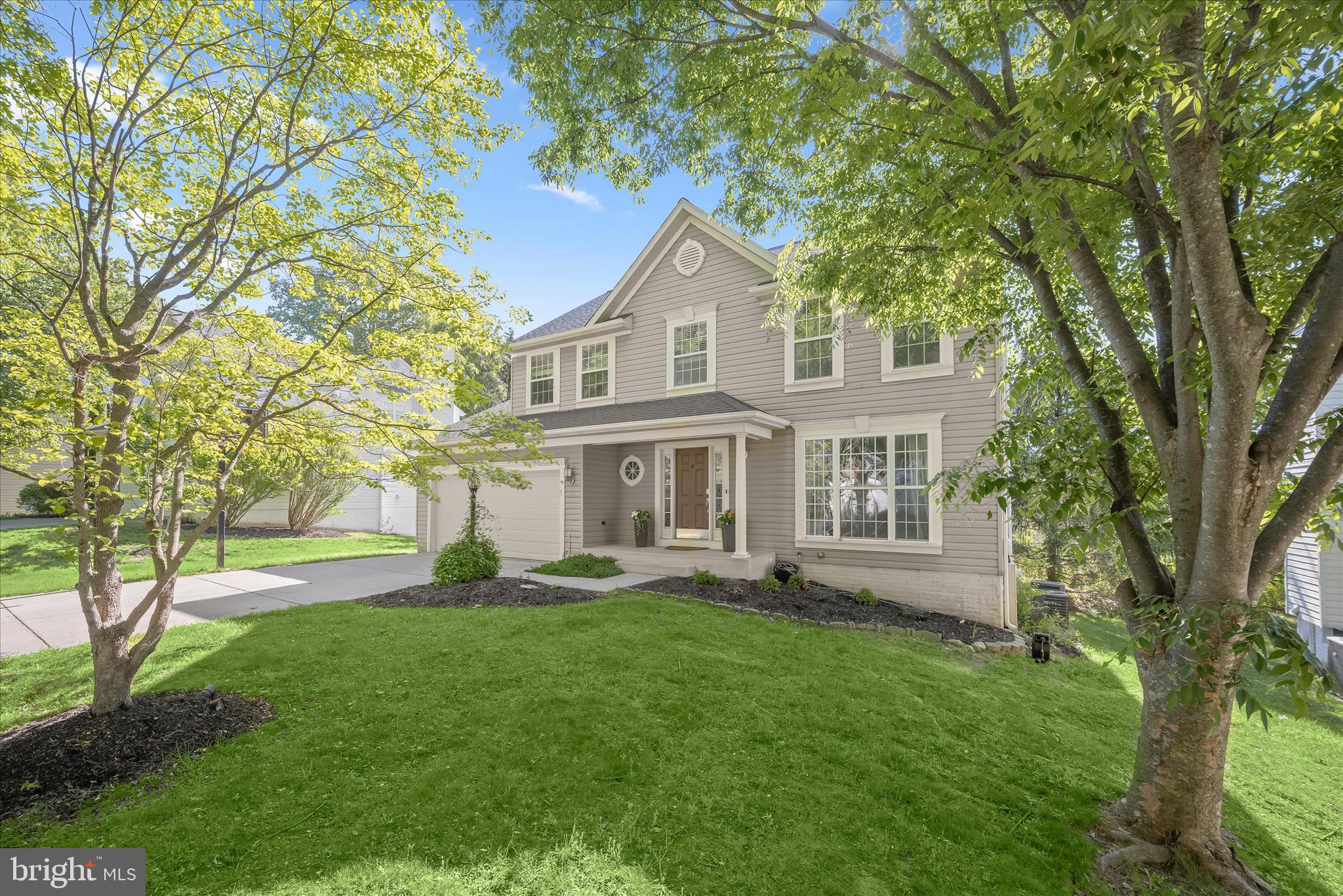 VILLAGE OF RIVER HILL - Residential