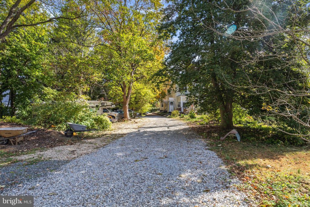 Photo of 131 W Walnut Lane #2, PHILADELPHIA, PA 19144 (MLS # PAPH2552810)