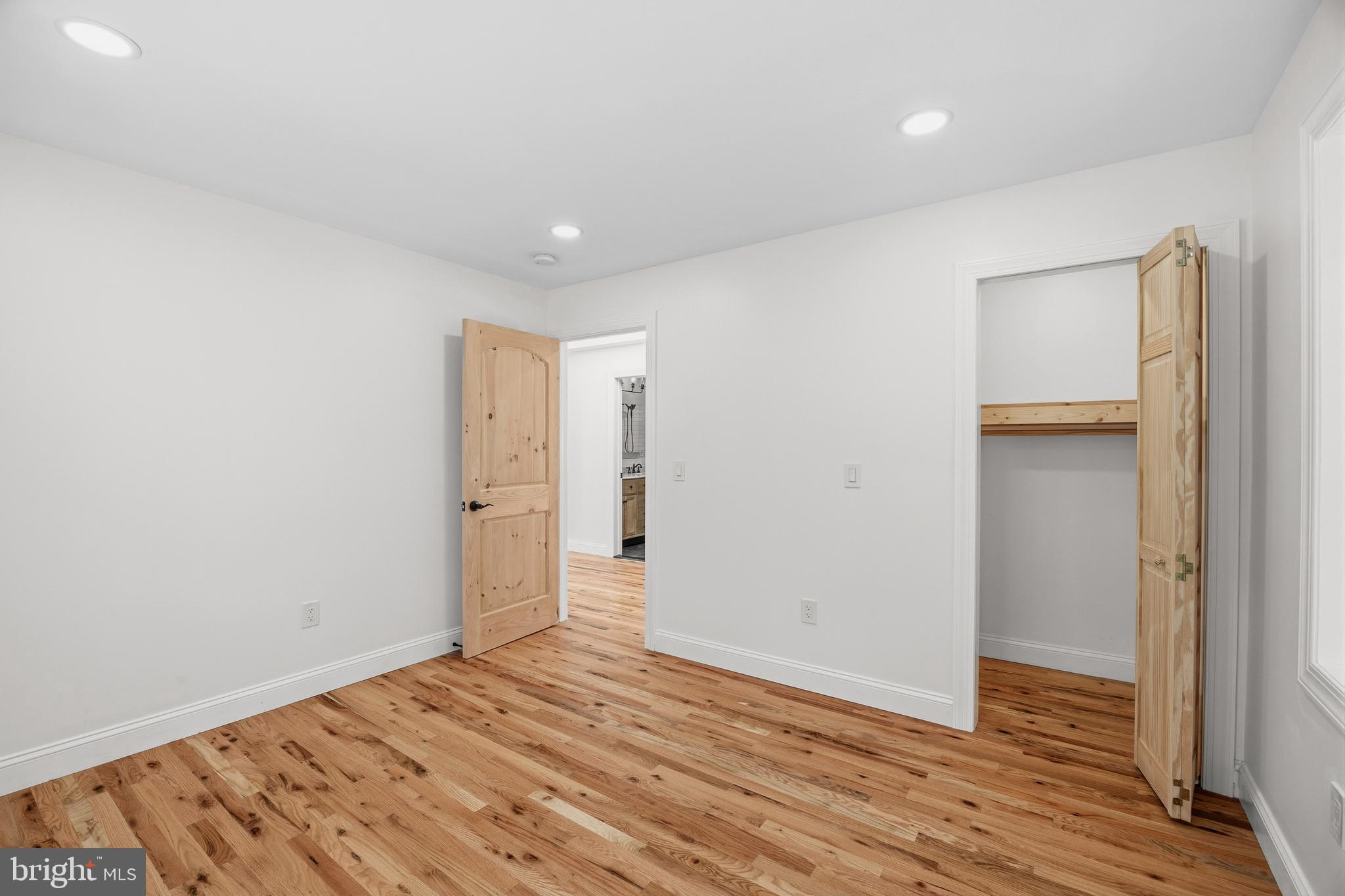 GERMANTOWN - Residential Lease