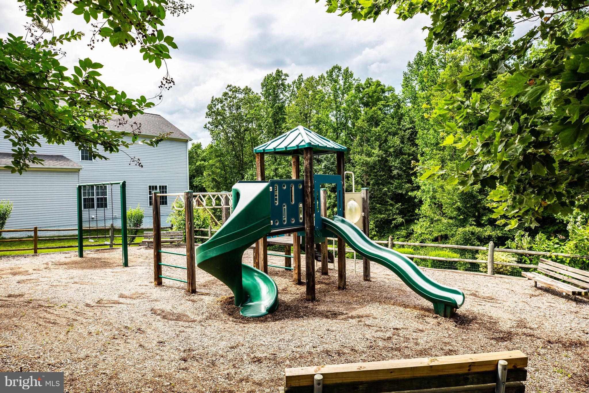 WIDEWATER VILLAGE - Residential Lease